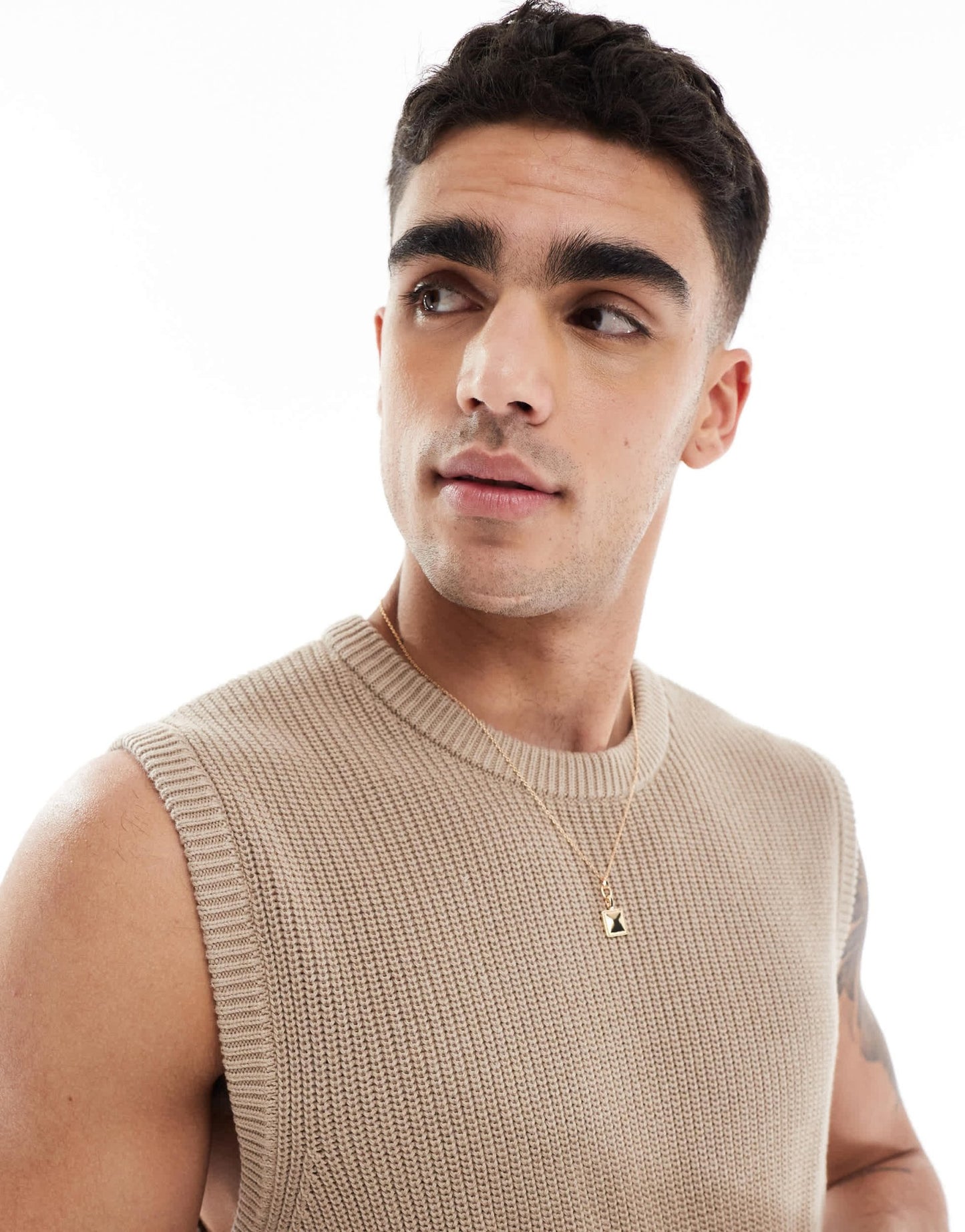 New Look chunky knitted vest in tan - ASOS Sample Sale