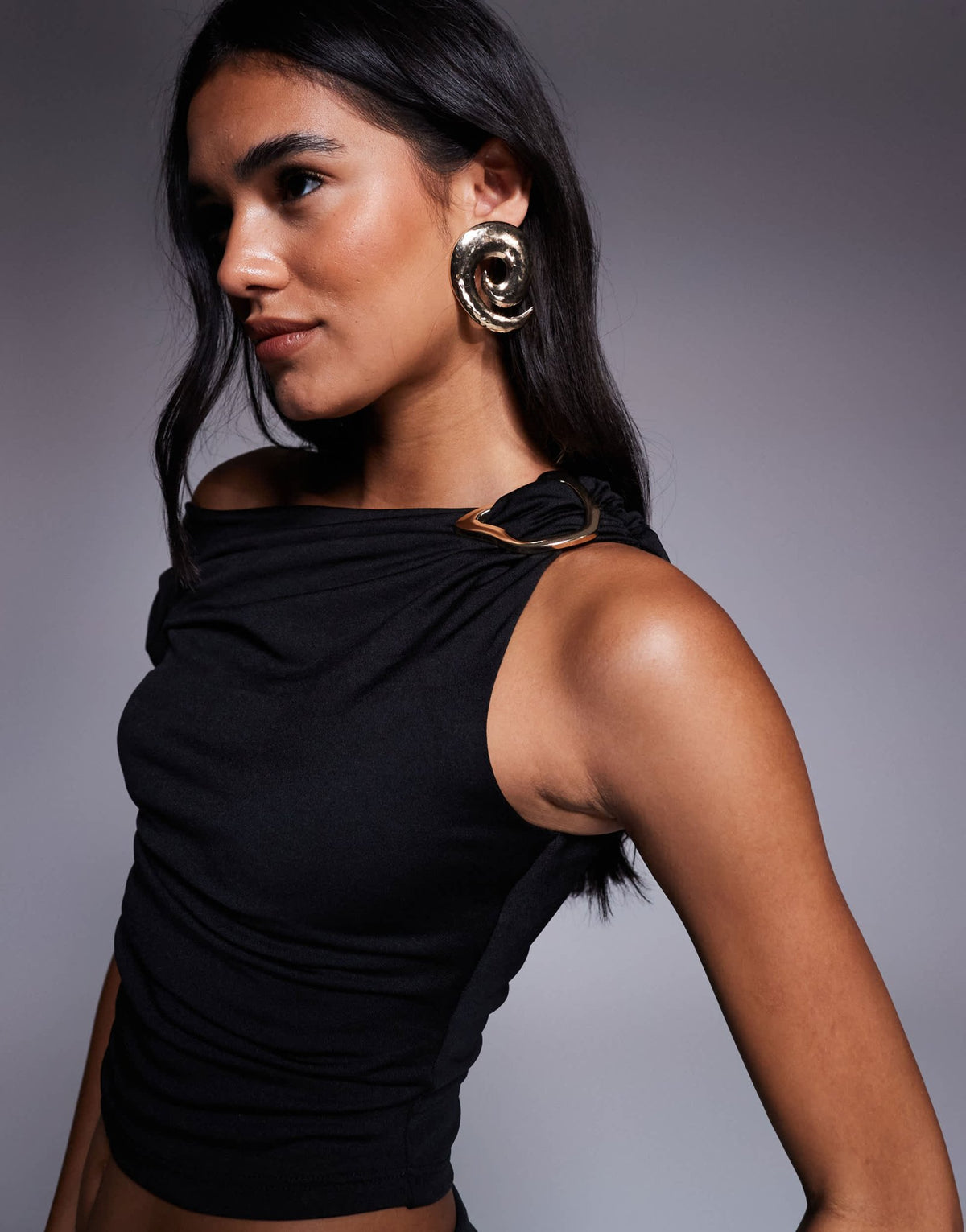 New Look co-ord fallen shoulder top with gold buckle in black - ASOS Sample Sale