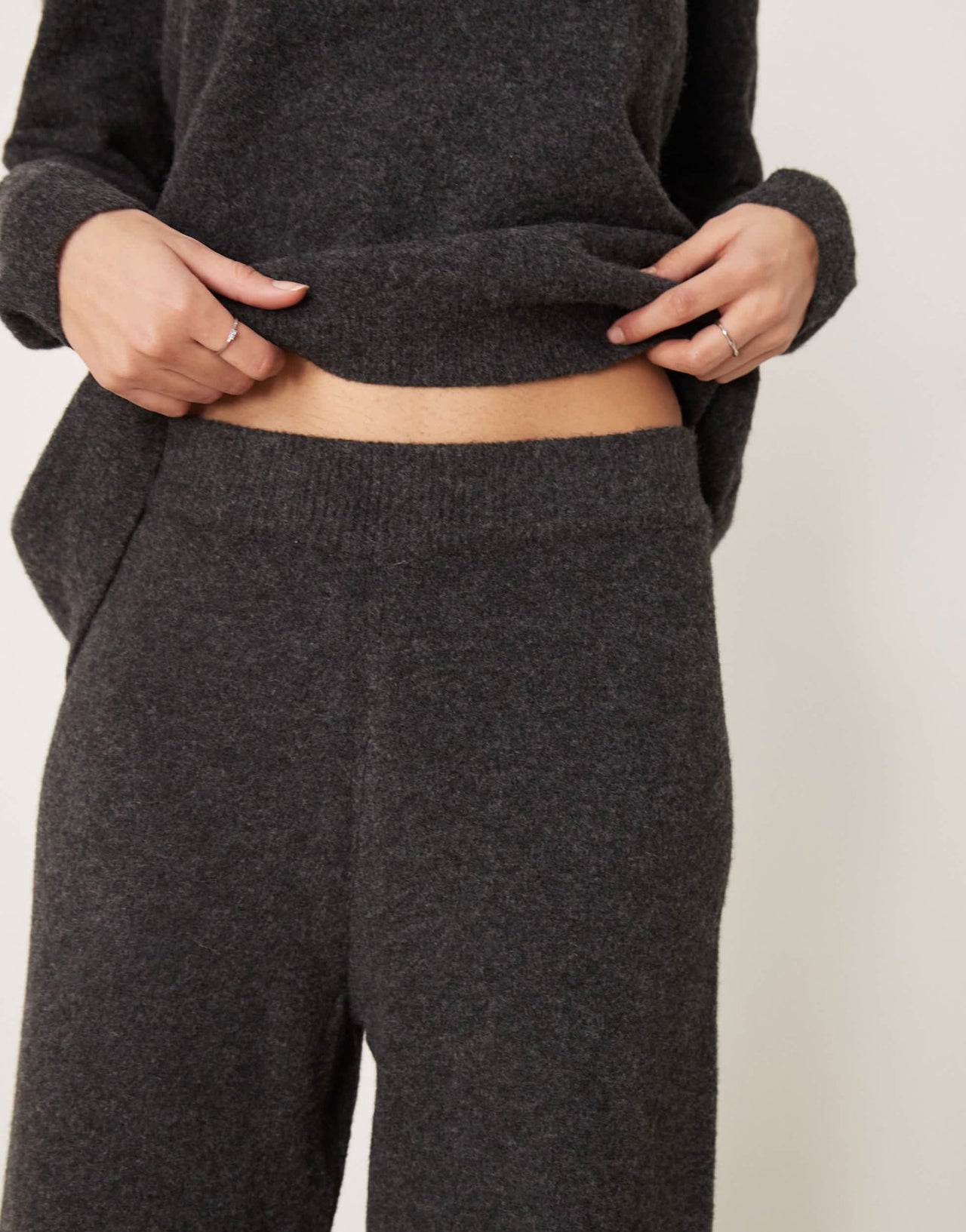 New Look co-ord knitted trouser in grey - ASOS Sample Sale