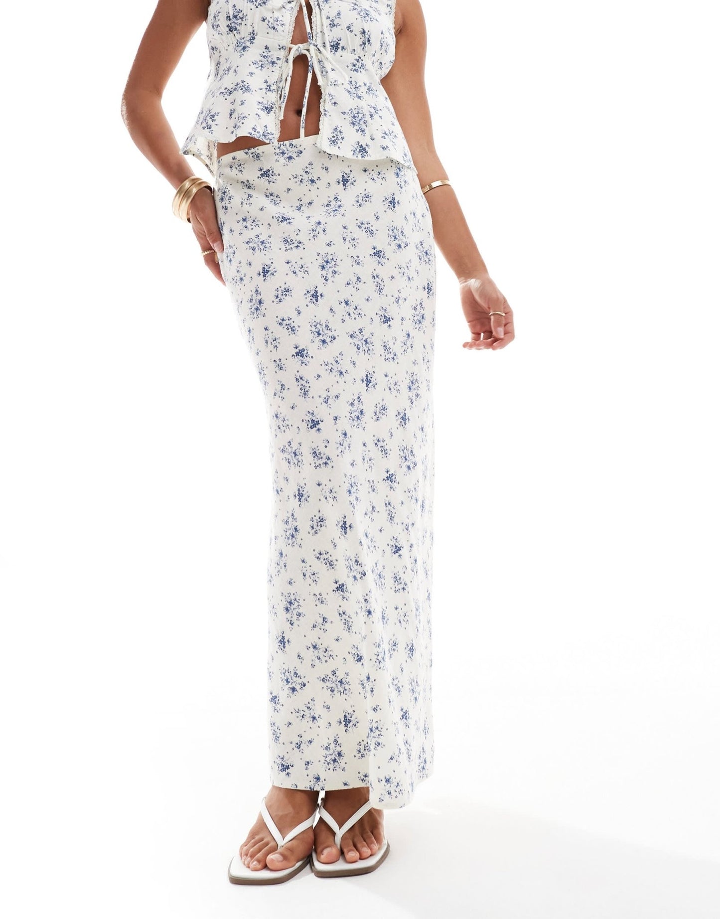 New Look co-ord linen blend ditsy floral skirt in cream - ASOS Sample Sale
