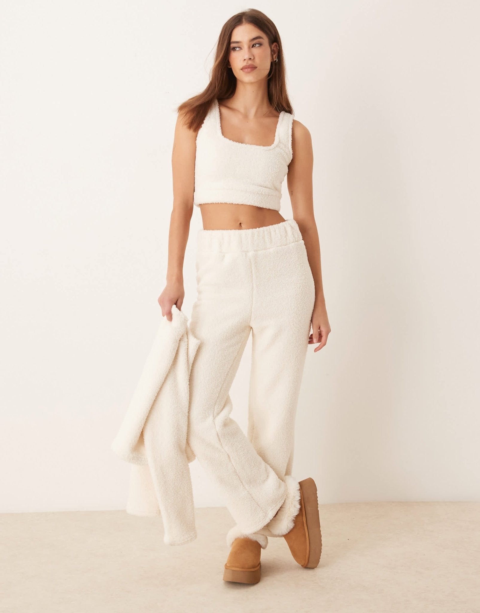 New Look co - ord sherpa wide leg joggers in cream - ASOS Sample Sale