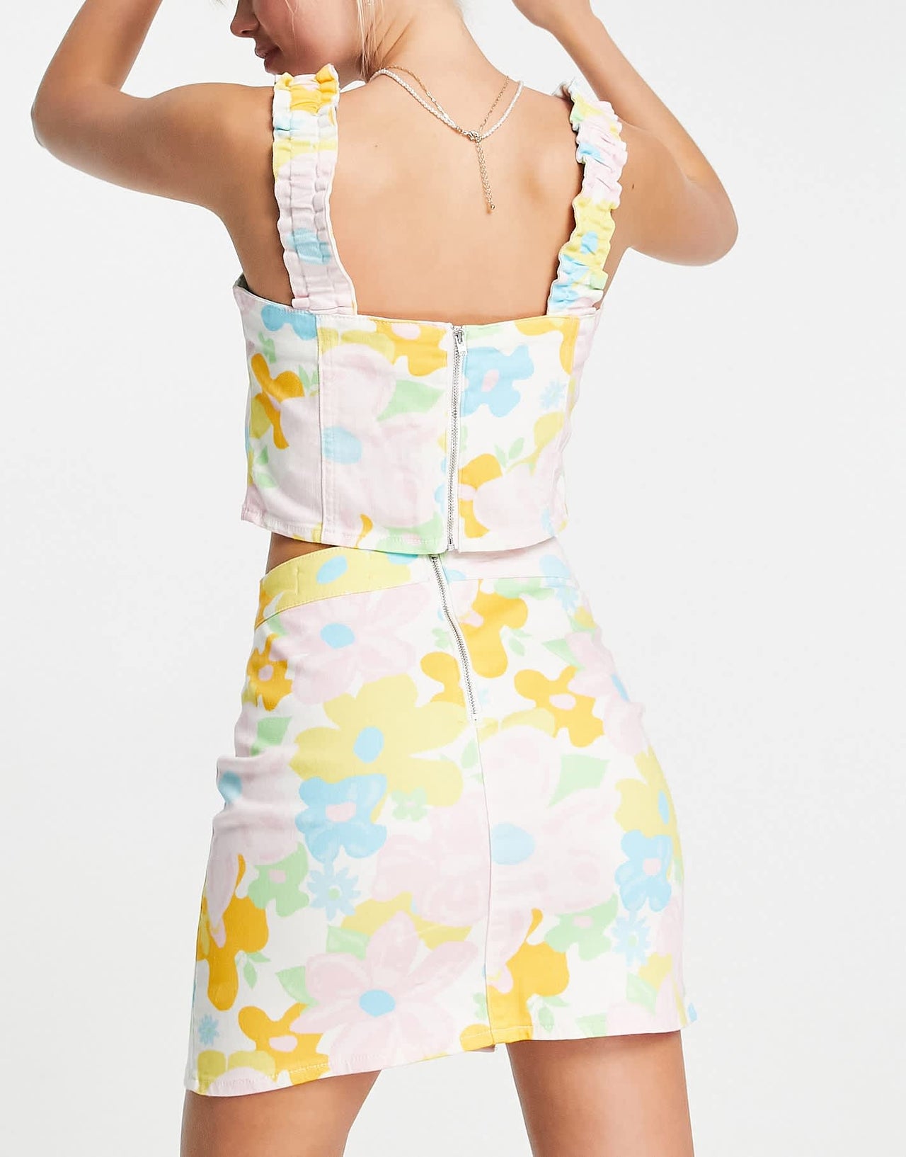 New Look co - ord skirt in pink floral print - ASOS Sample Sale