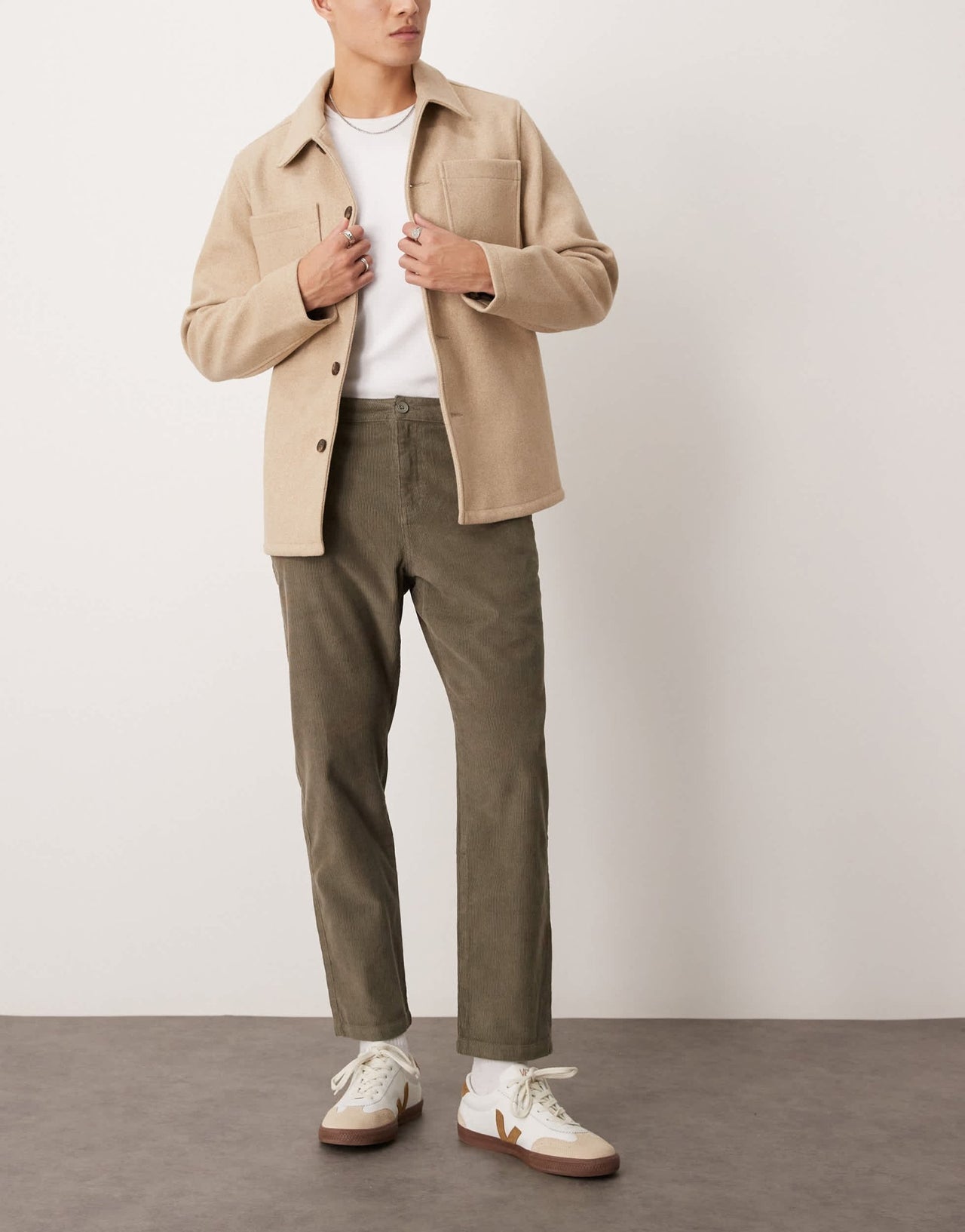 New Look cord straight leg trousers in khaki - ASOS Sample Sale