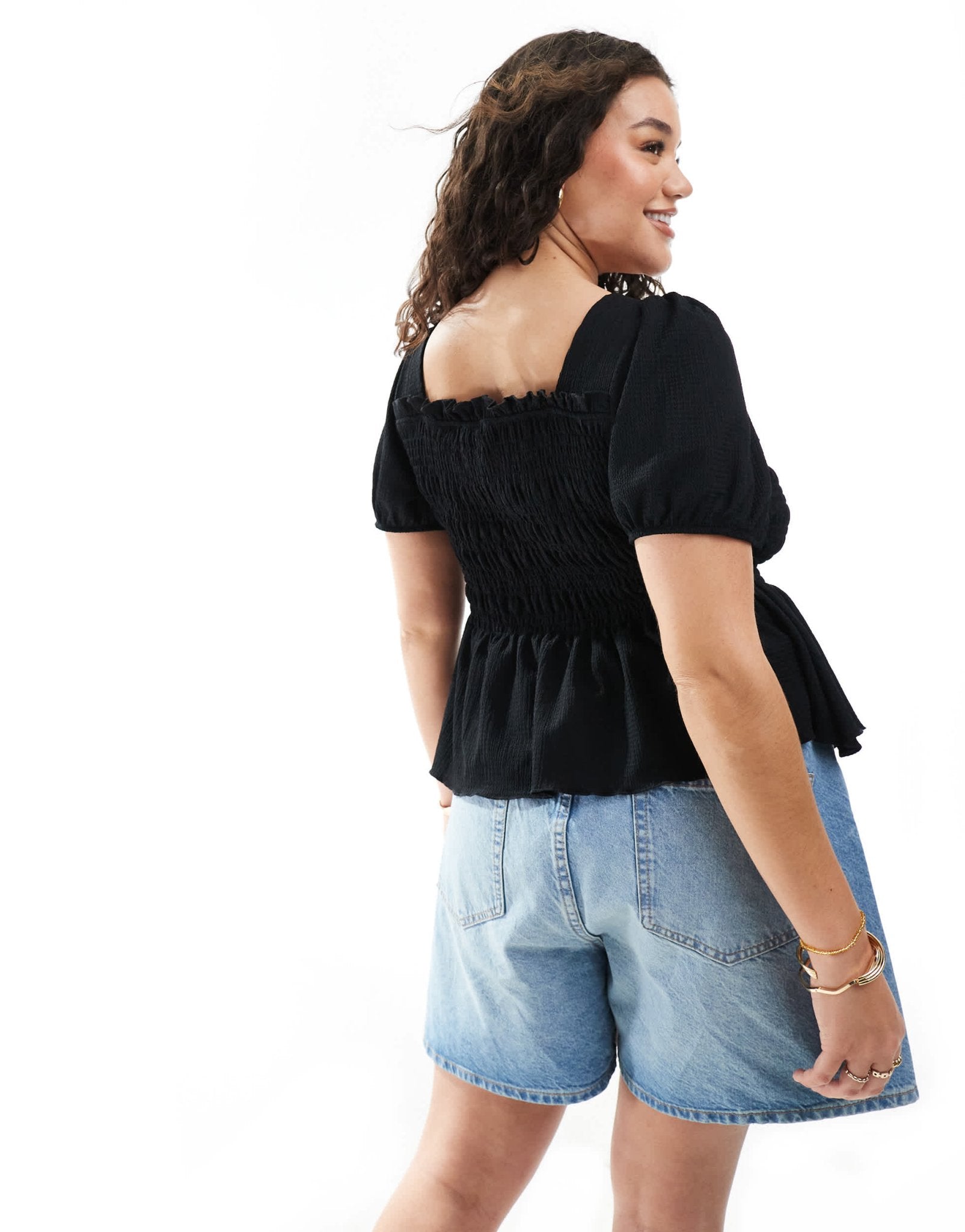 New Look Curve shirred bodice short sleeve top in black - ASOS Sample Sale