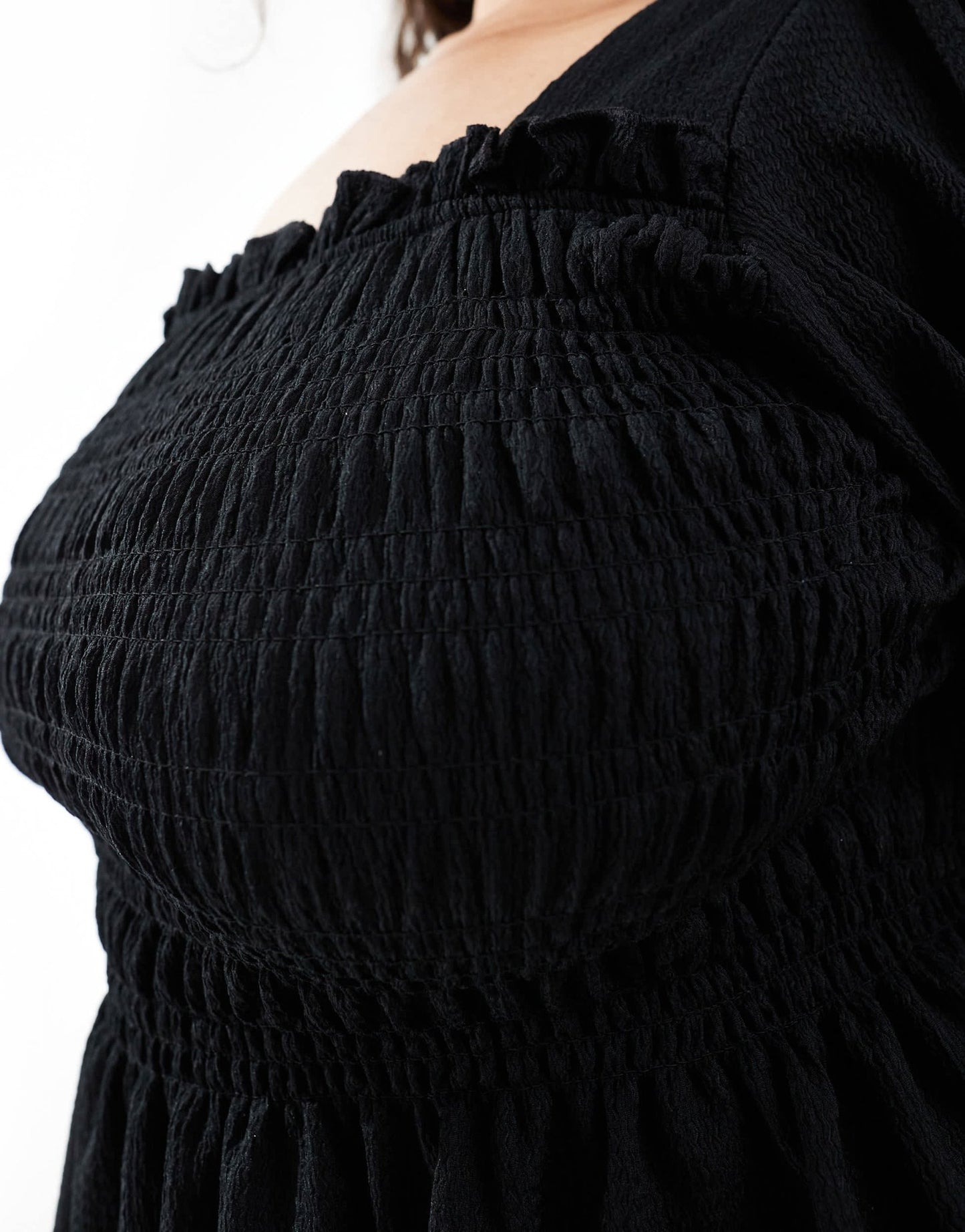 New Look Curve shirred bodice short sleeve top in black - ASOS Sample Sale