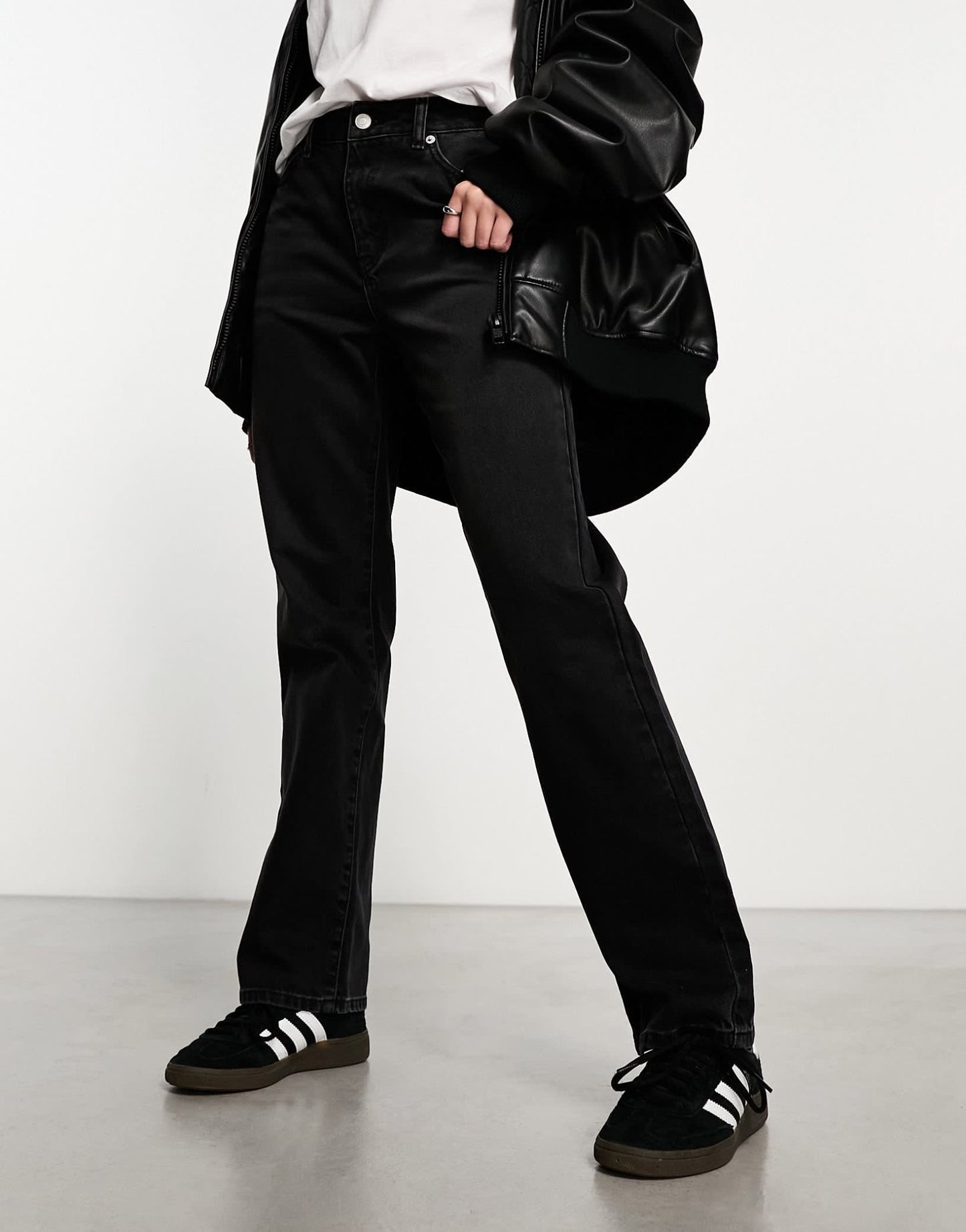 New Look dad jeans in black - ASOS Sample Sale