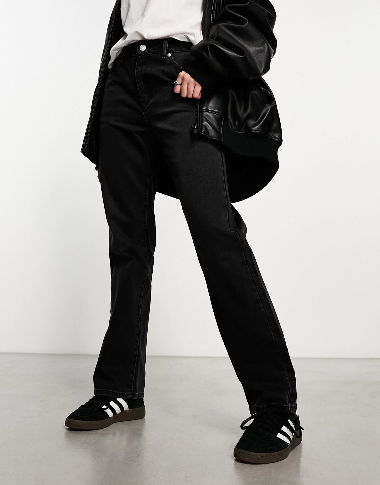 New Look dad jeans in black - ASOS Sample Sale