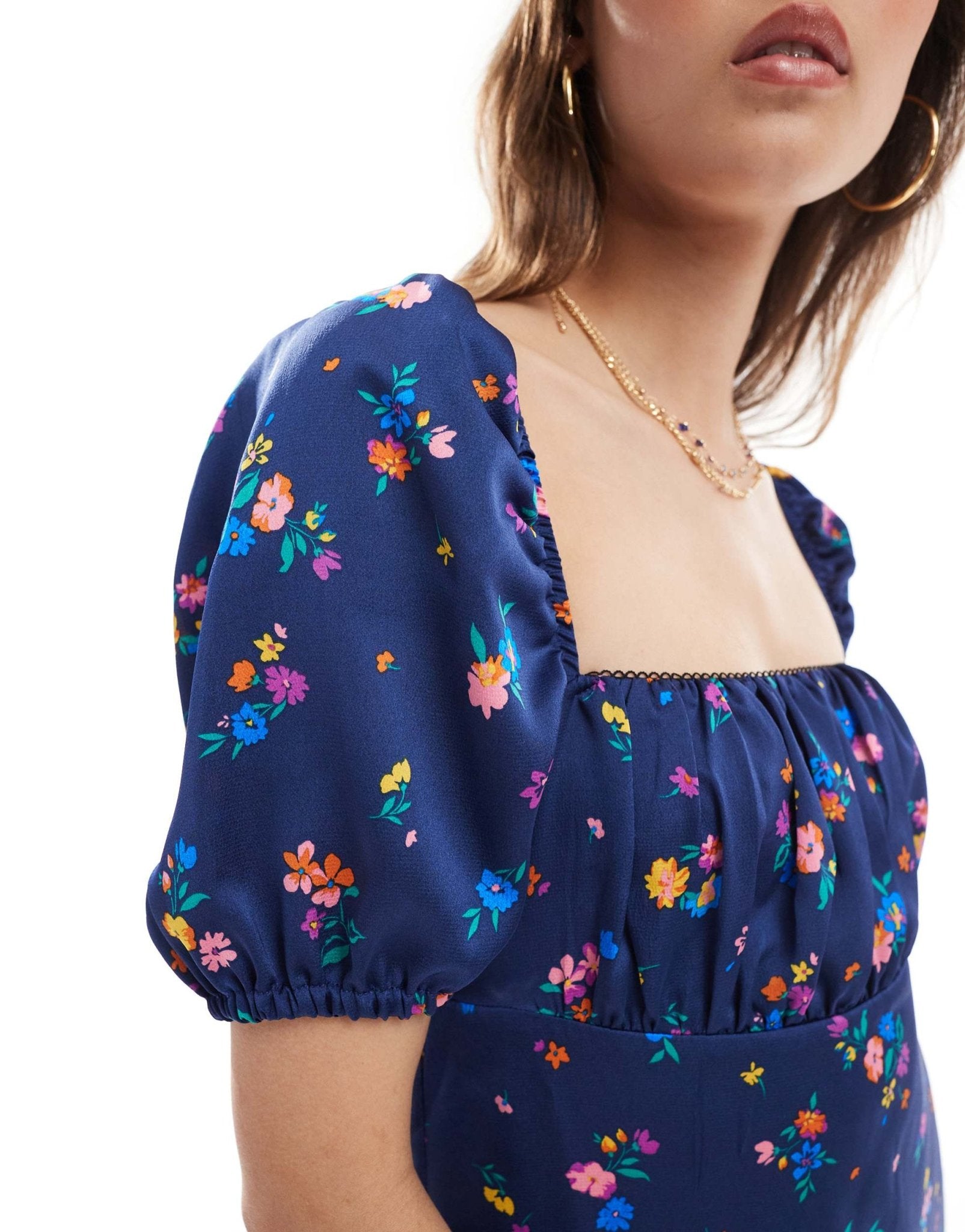 New Look ditsy floral milkmaid satin midi dress in blue - ASOS Sample Sale