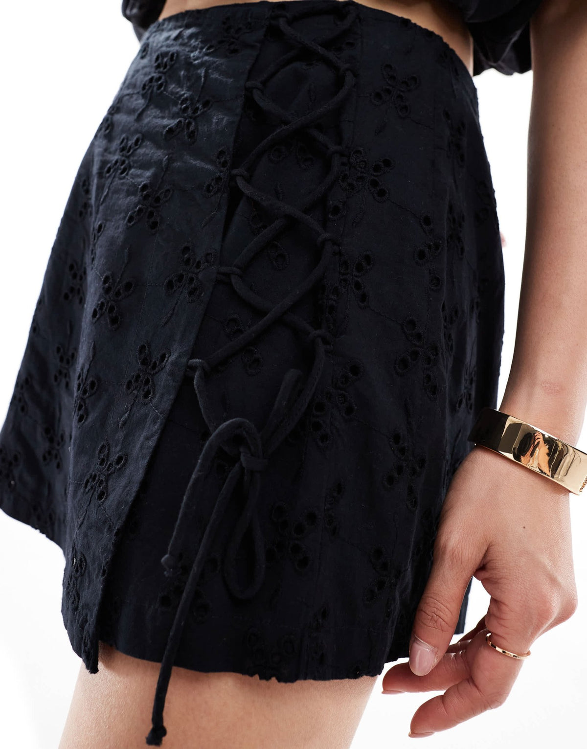 New Look embroidered tie side mini skort in black - ASOS Sample Sale