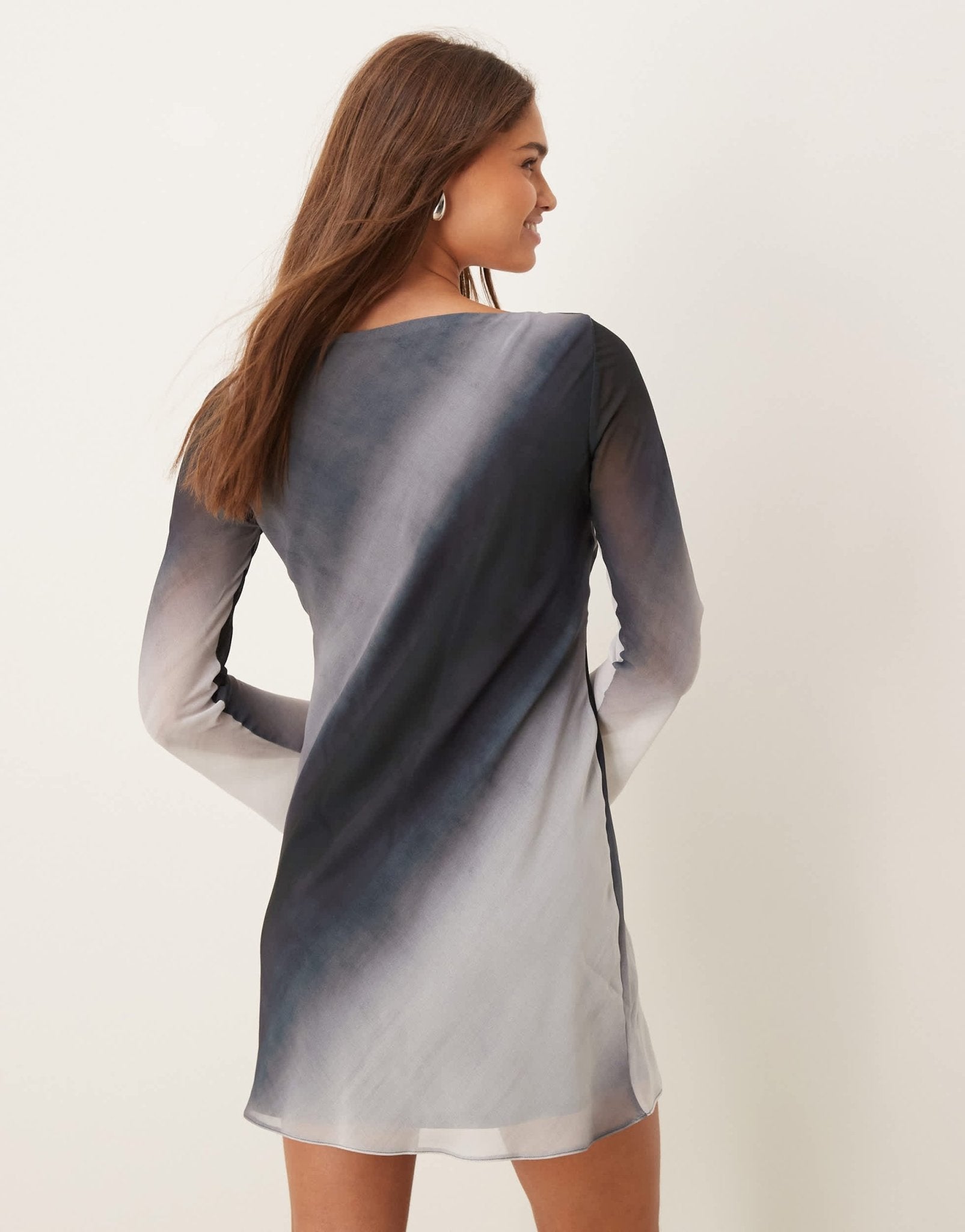 New Look flare sleeve ombre chiffon mini dress in grey - ASOS Sample Sale