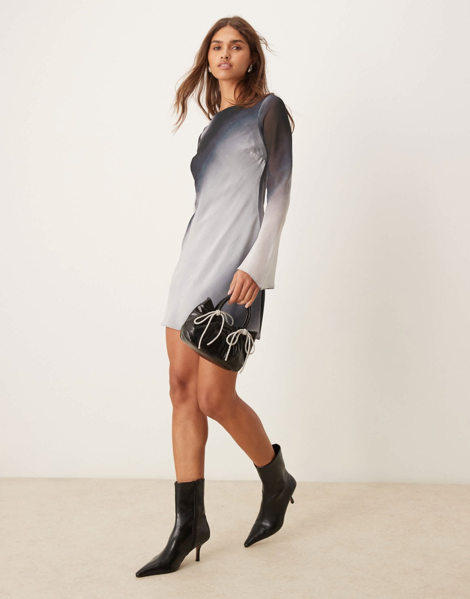 New Look flare sleeve ombre chiffon mini dress in grey - ASOS Sample Sale