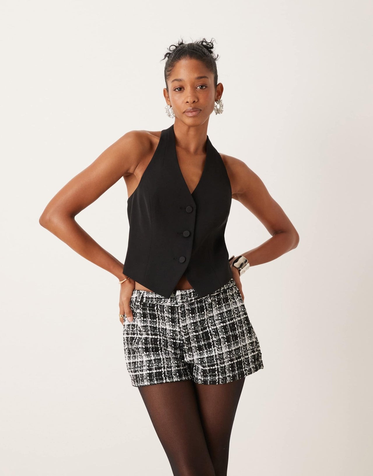 New Look halter neck waistcoat in black - ASOS Sample Sale