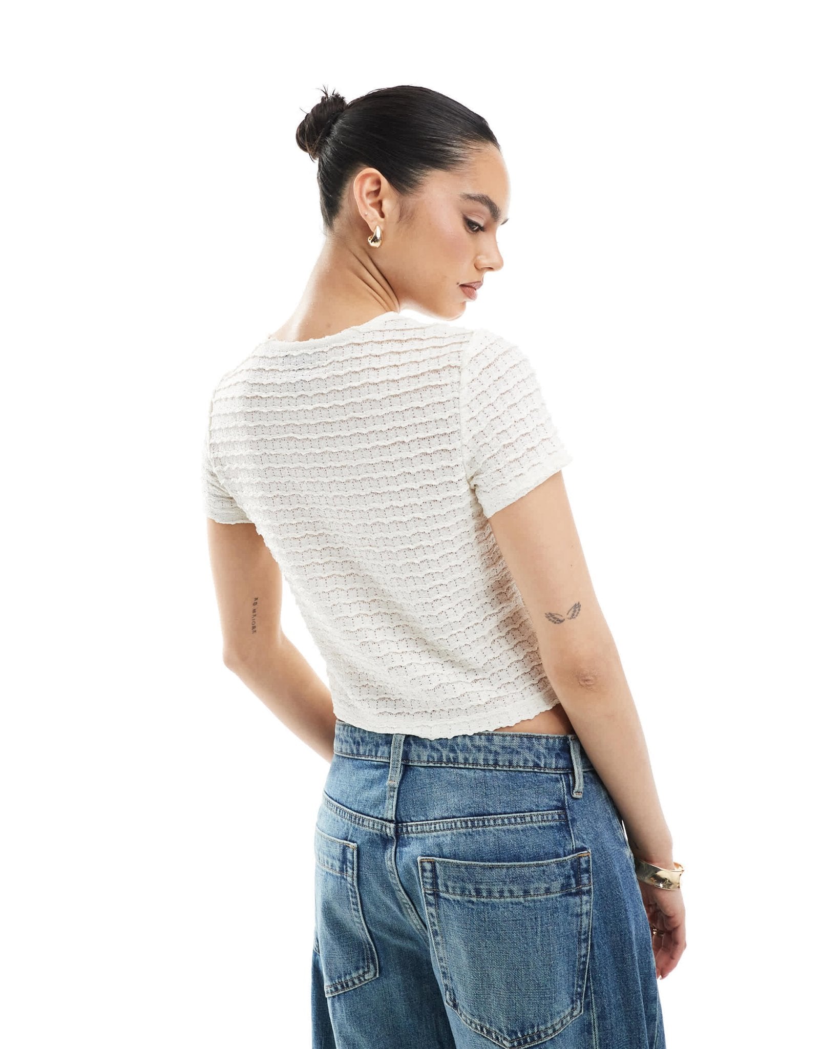 New Look lace button front crop top in cream - ASOS Sample Sale