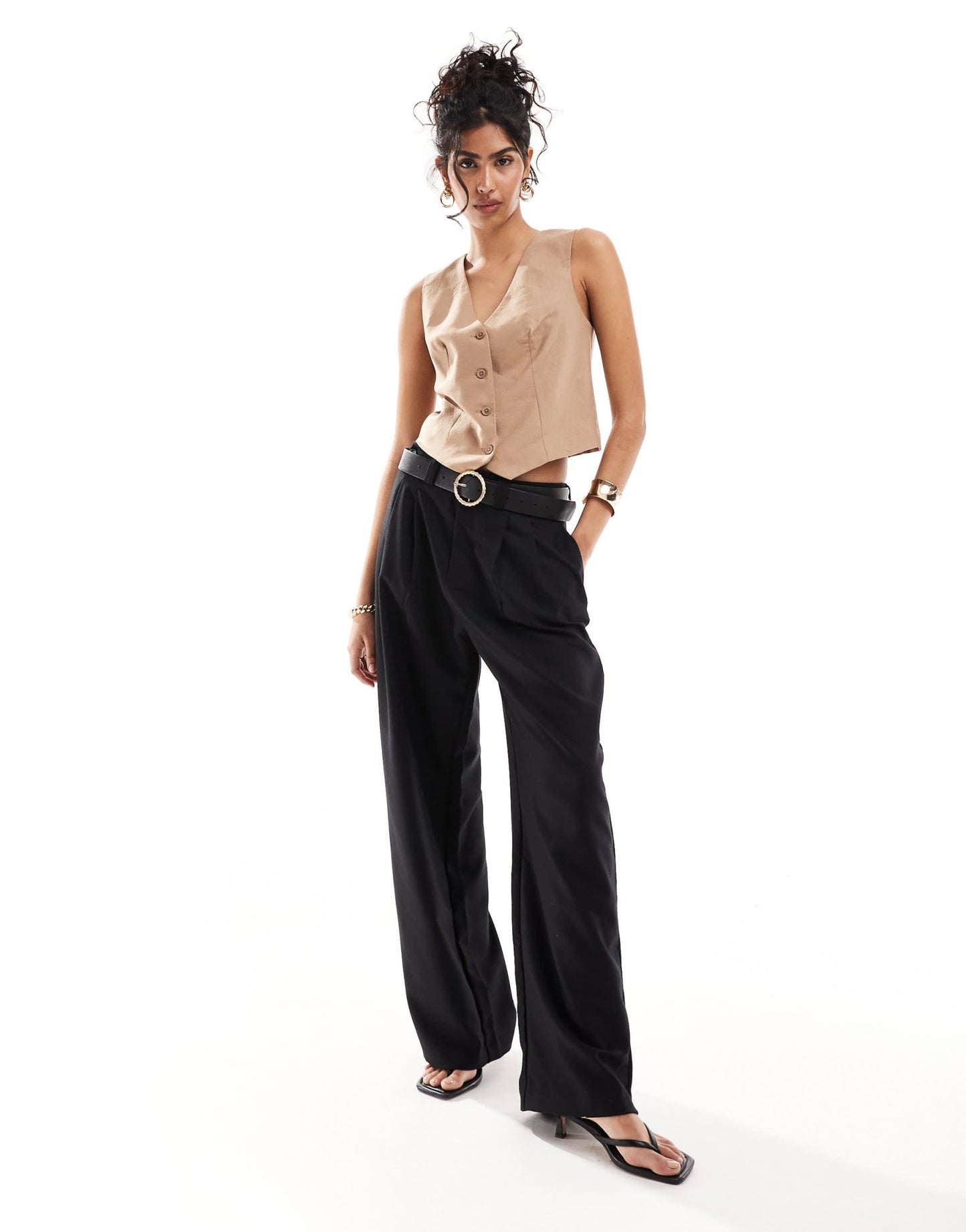 New Look linen look waistcoat in mink - ASOS Sample Sale
