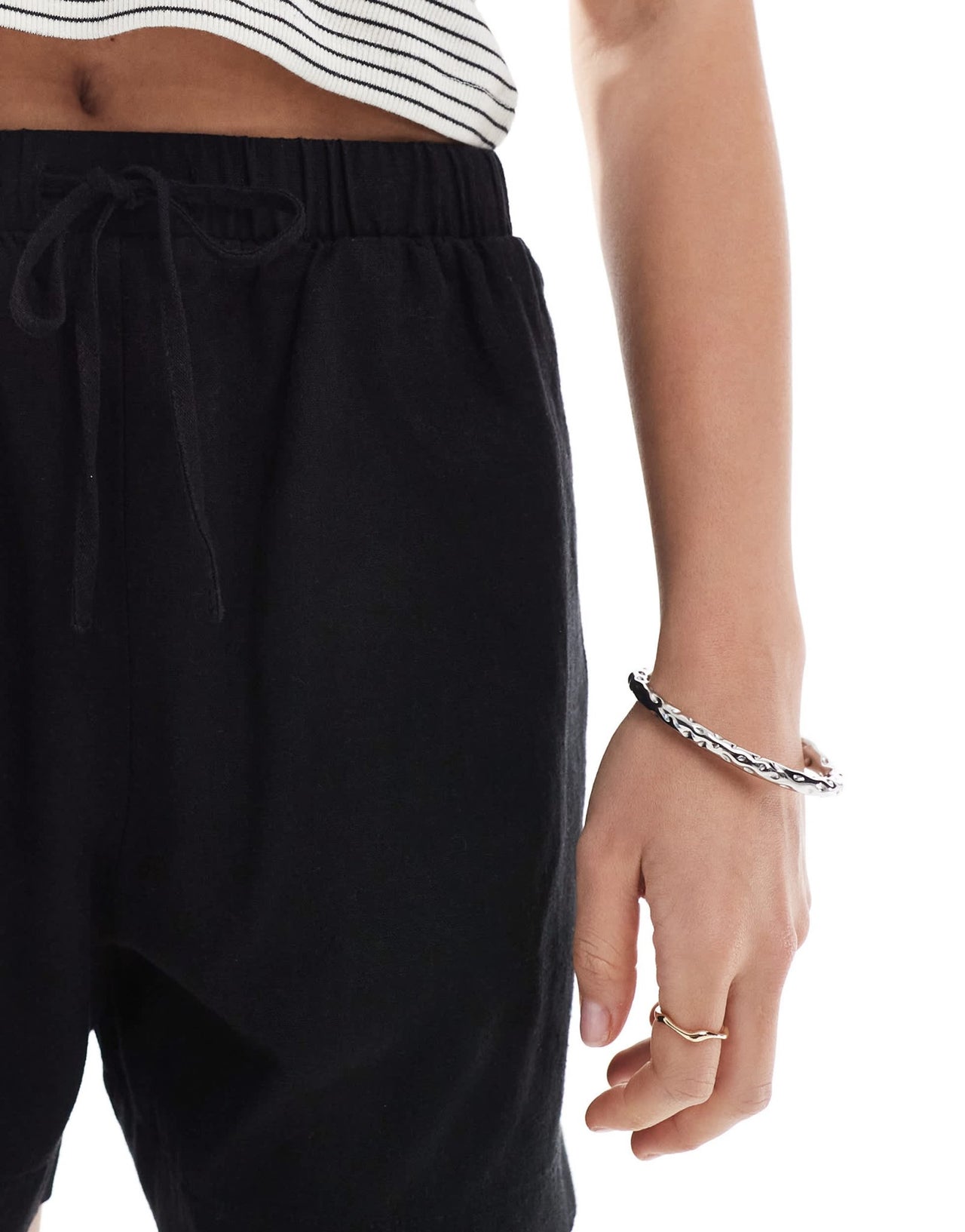 New look linen pull on short in black - ASOS Sample Sale