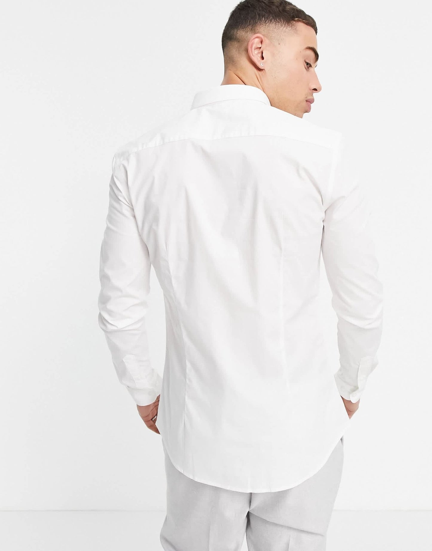 New Look long sleeve muscle fit poplin shirt in white - ASOS Sample Sale