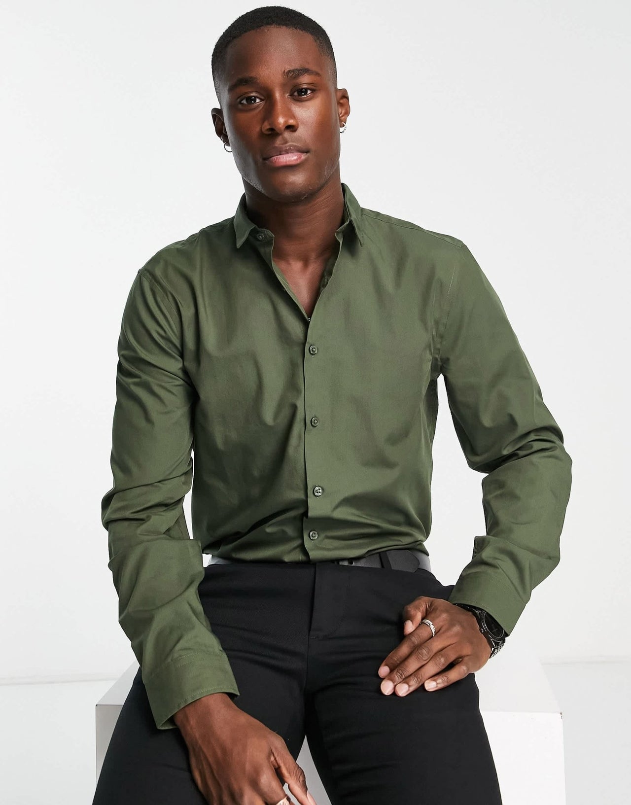 New Look long sleeve poplin shirt in khaki - ASOS Sample Sale