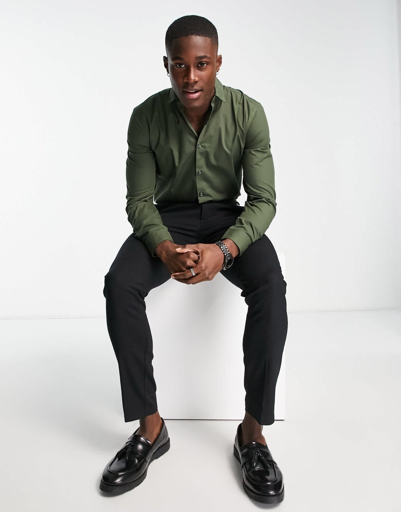 New Look long sleeve poplin shirt in khaki - ASOS Sample Sale
