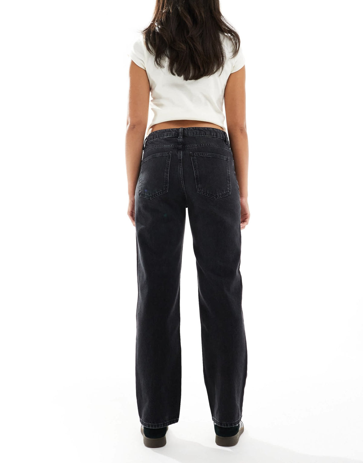 New Look long straight leg jeans in black - ASOS Sample Sale
