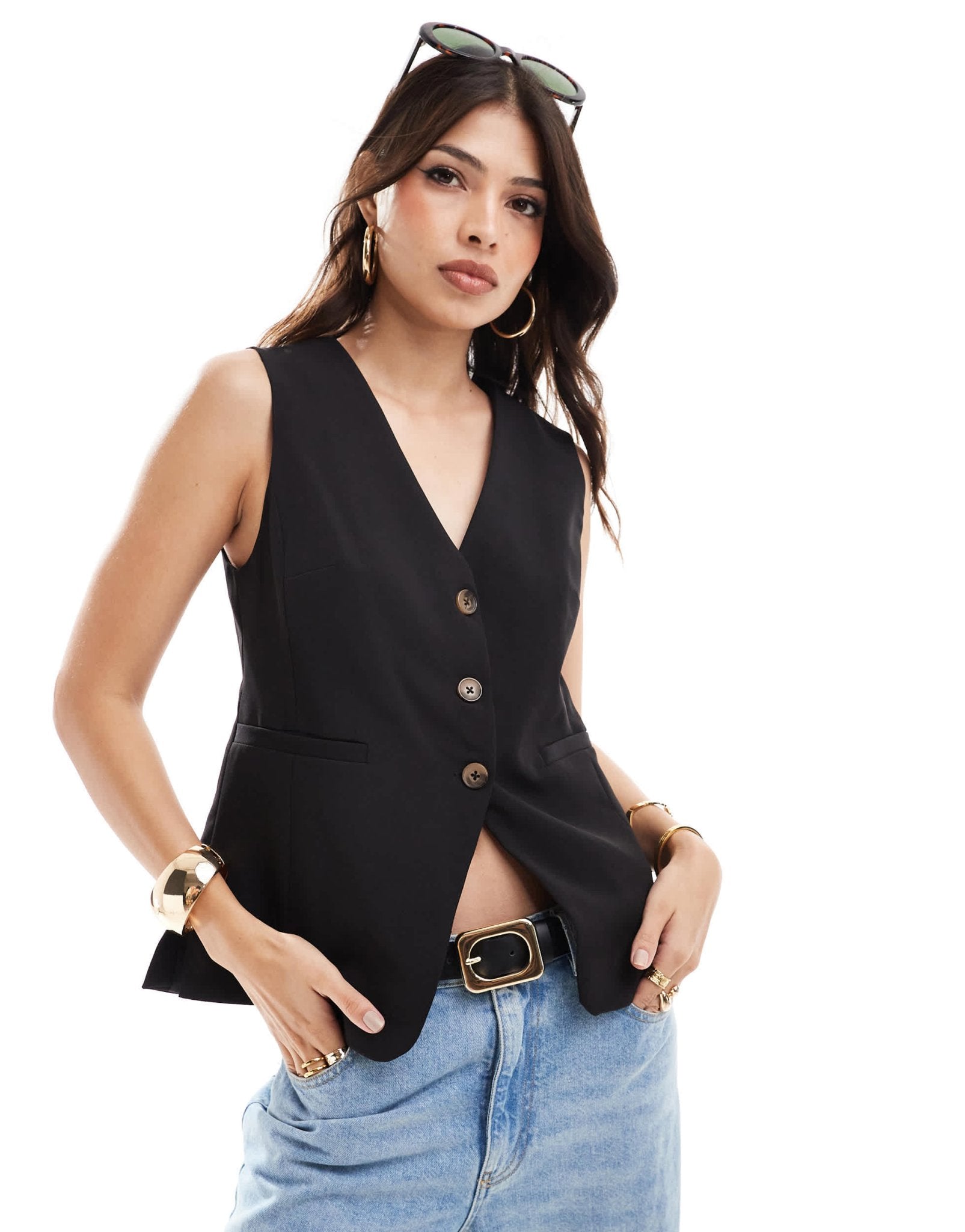 New Look longline button down waistcoat in black - ASOS Sample Sale