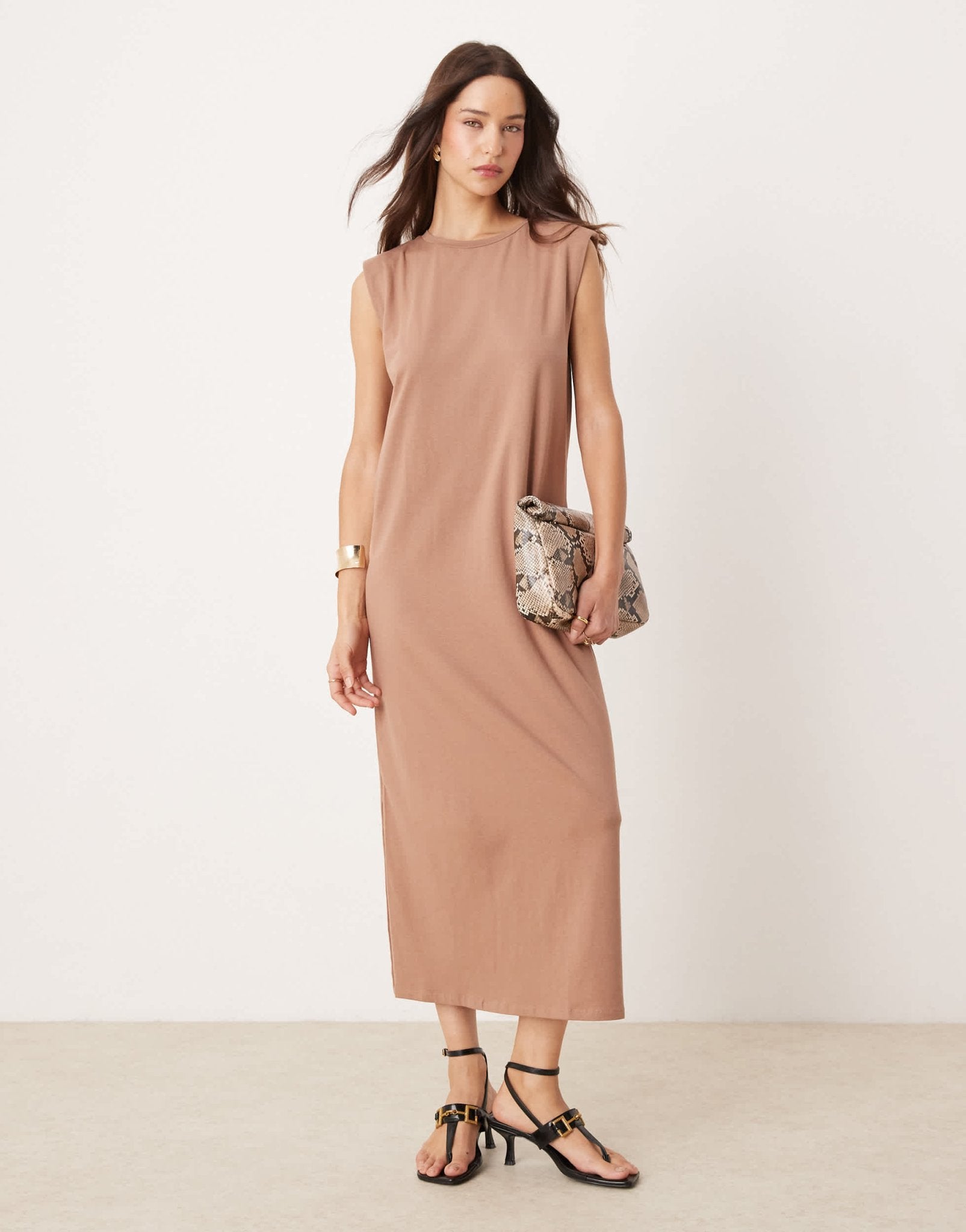 New Look midi dress with shoulder pads in mink - ASOS Sample Sale
