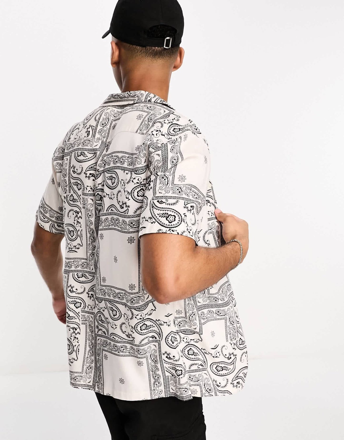 New Look paisley print revere shirt in black - ASOS Sample Sale