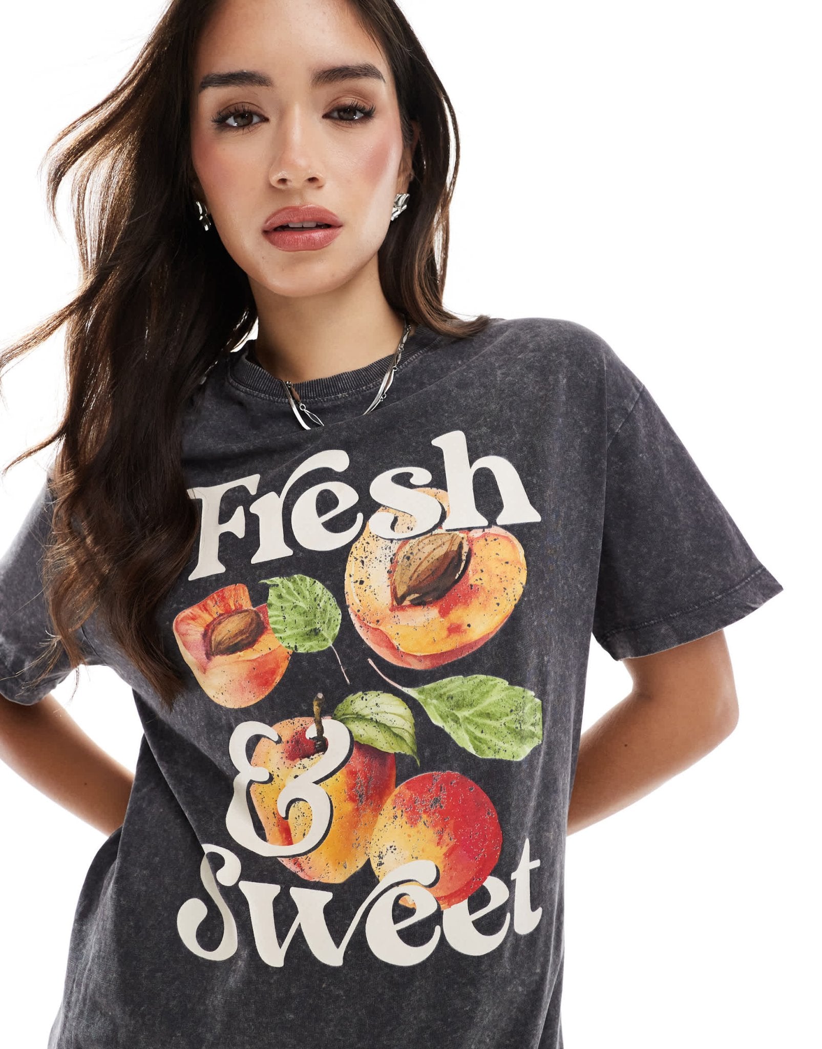New Look peaches print oversized acid wash t-shirt in grey - ASOS Sample Sale