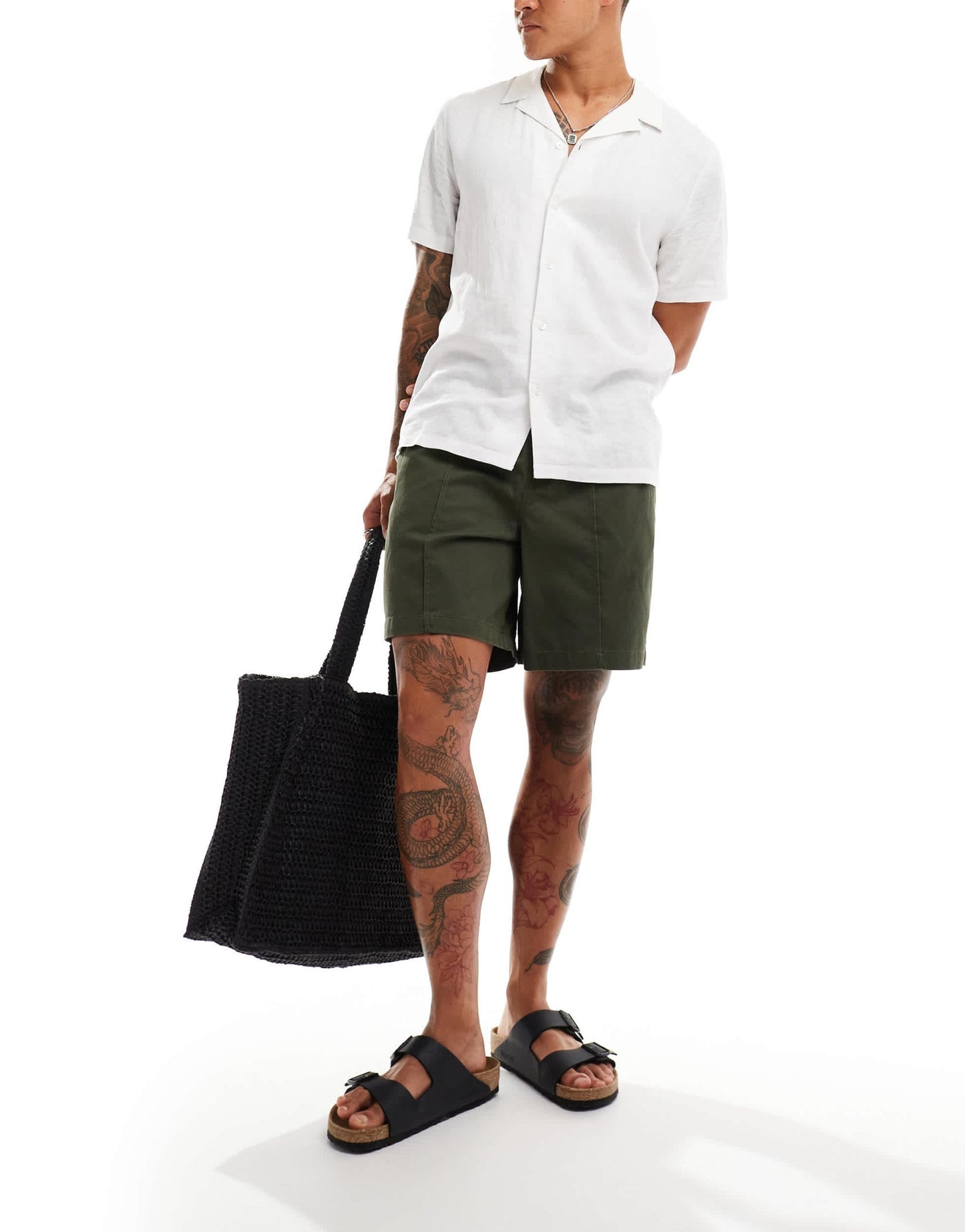 New Look pintuck shorts in khaki - ASOS Sample Sale