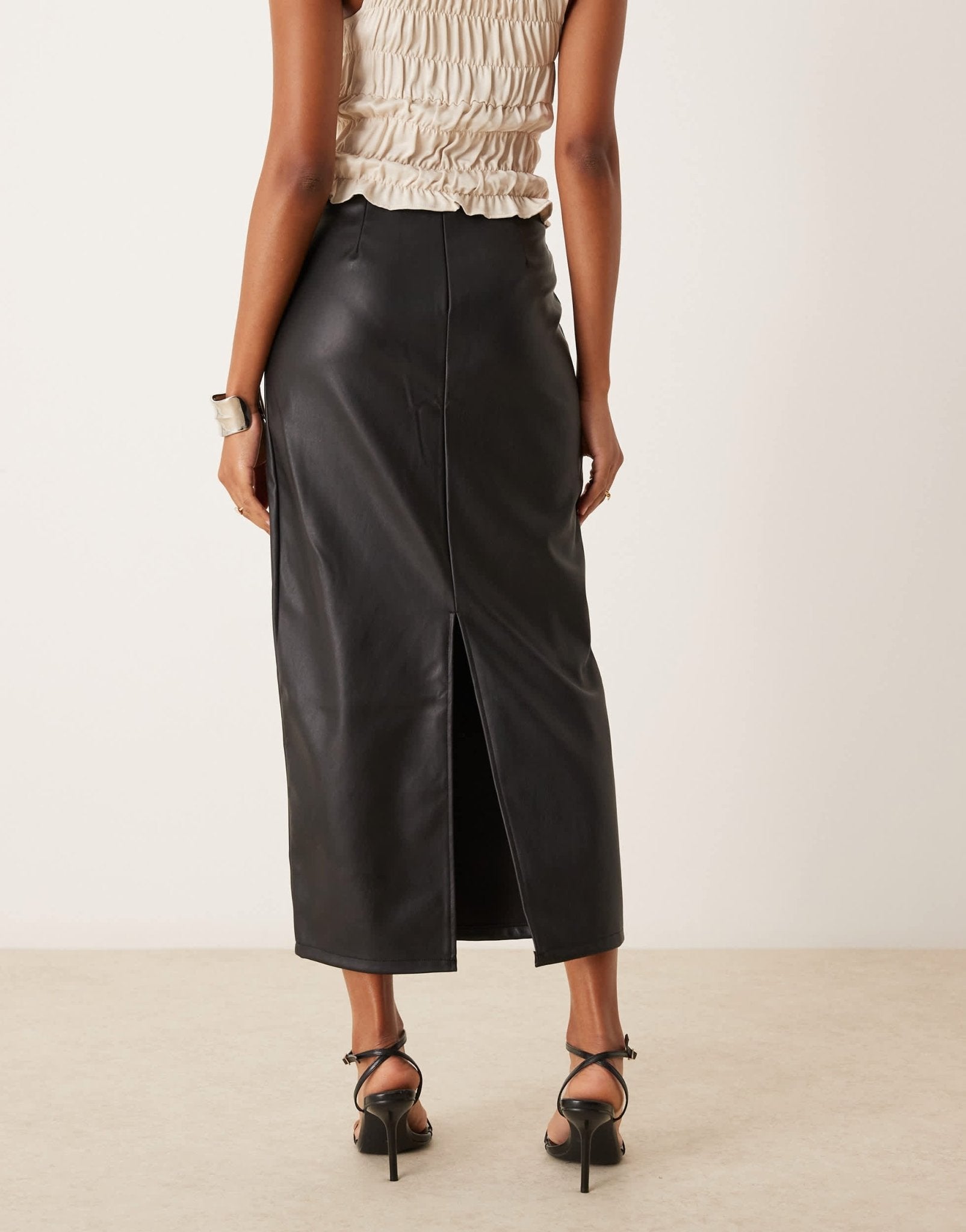 New Look PU pencil midi skirt in black - ASOS Sample Sale