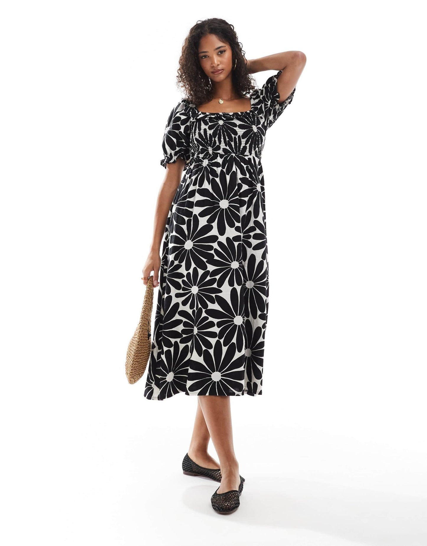 New Look puff sleeve milkmaid dress in black floral print - ASOS Sample Sale