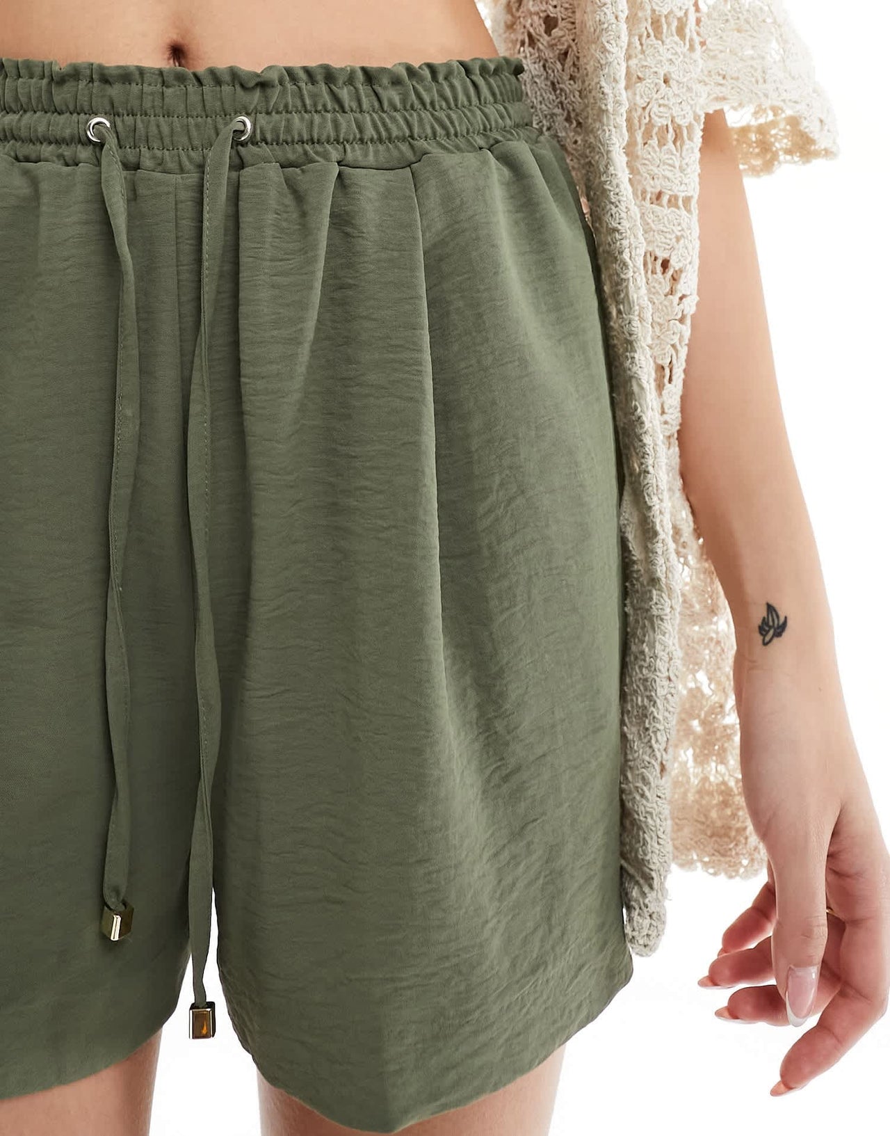 New Look pull on shorts in khaki - ASOS Sample Sale