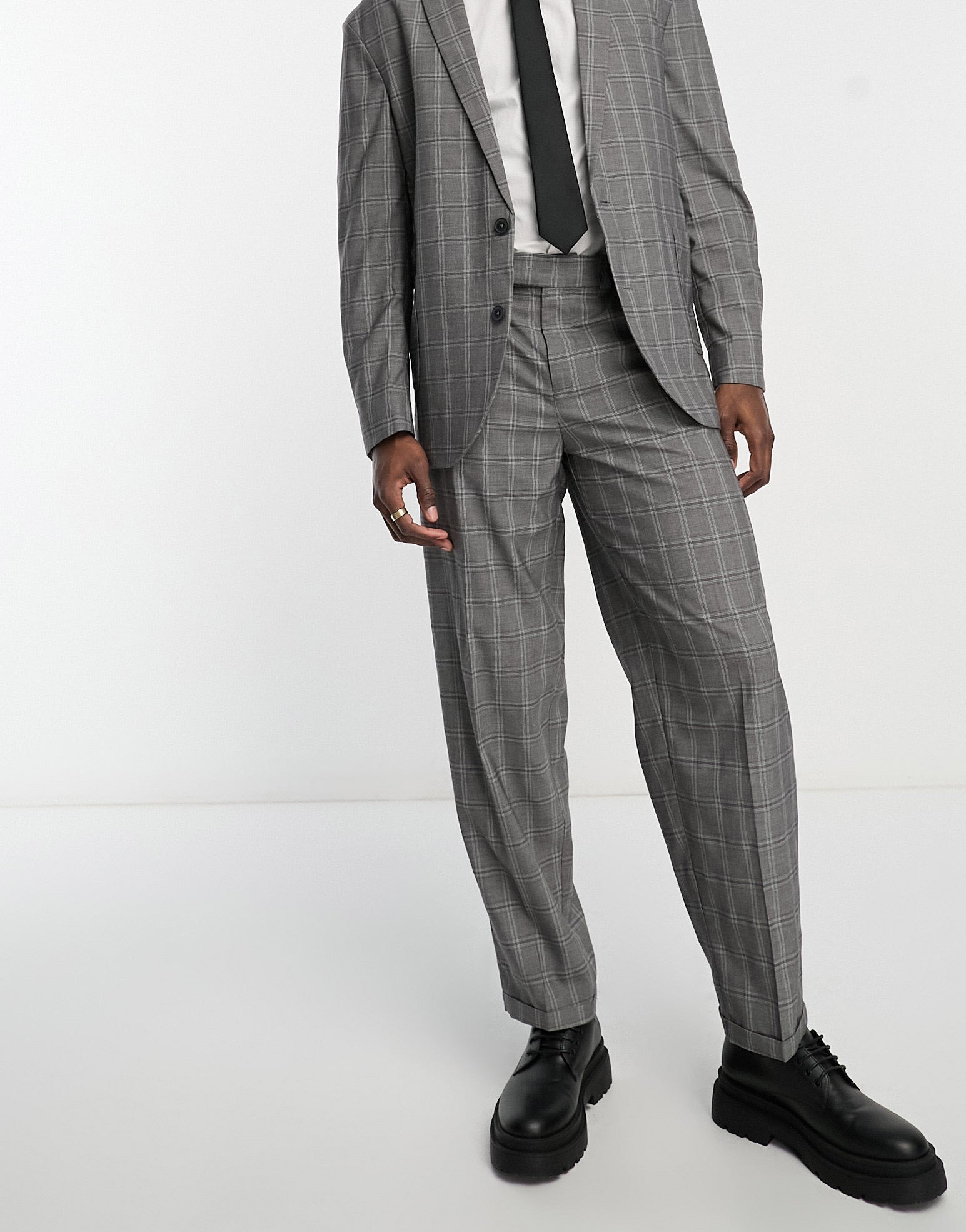 New Look relaxed suit trousers in grey heritage check - ASOS Sample Sale
