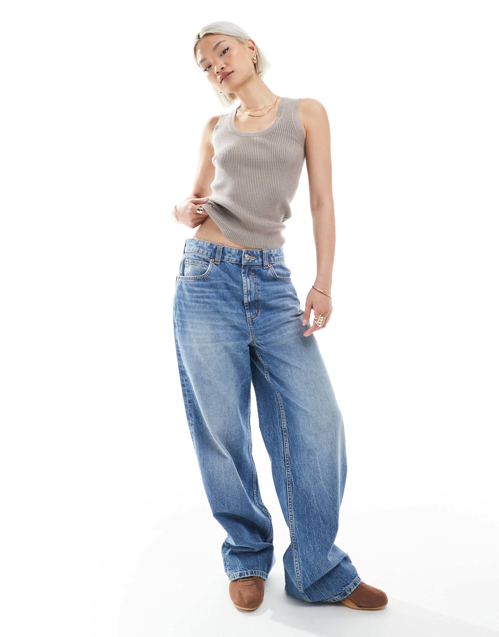 New Look scoop neck vest in mink - ASOS Sample Sale