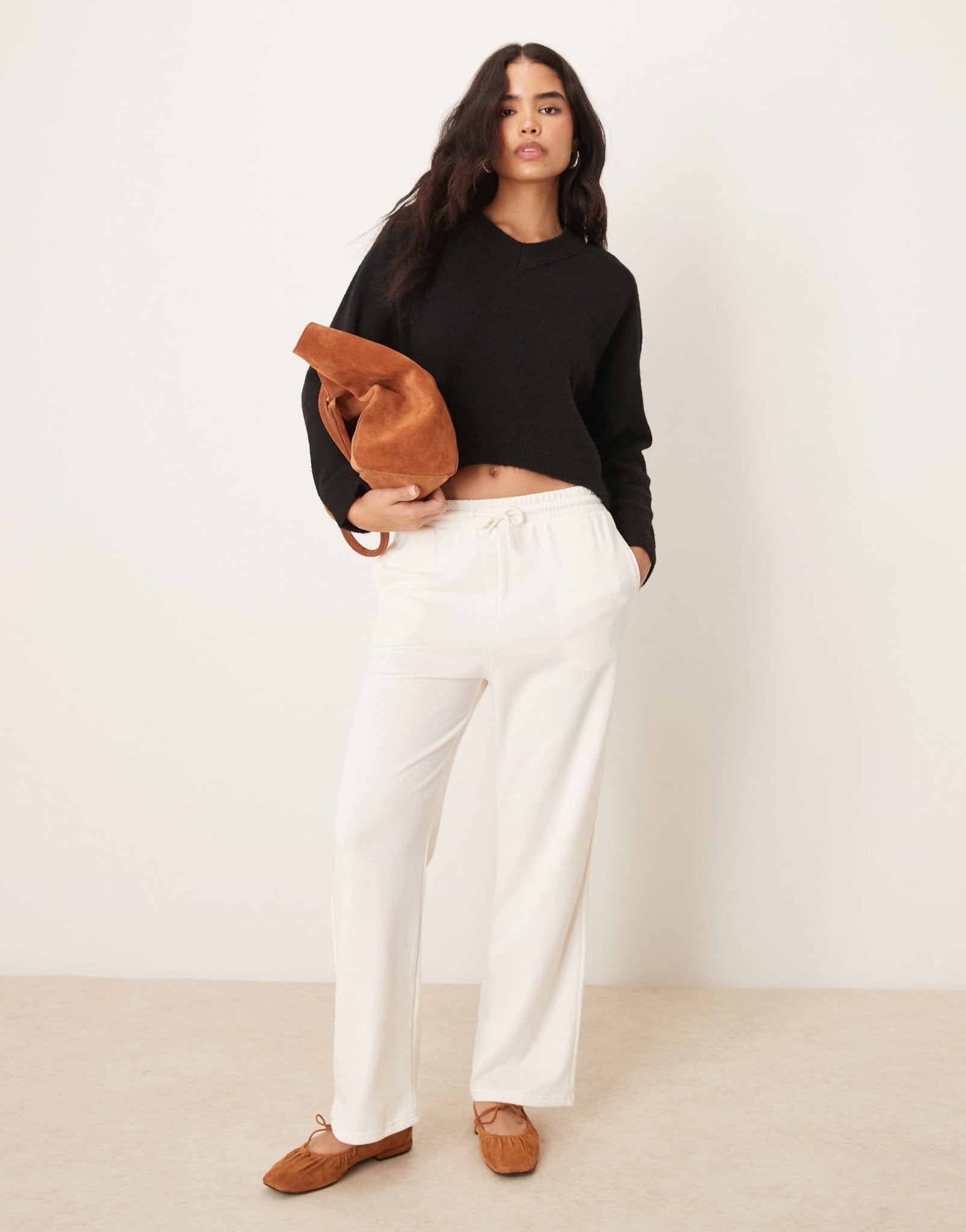 New Look wide leg joggers in off white - ASOS Sample Sale