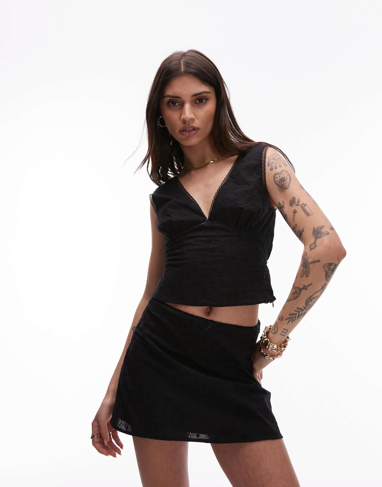 Nia celia fitted top in black - ASOS Sample Sale
