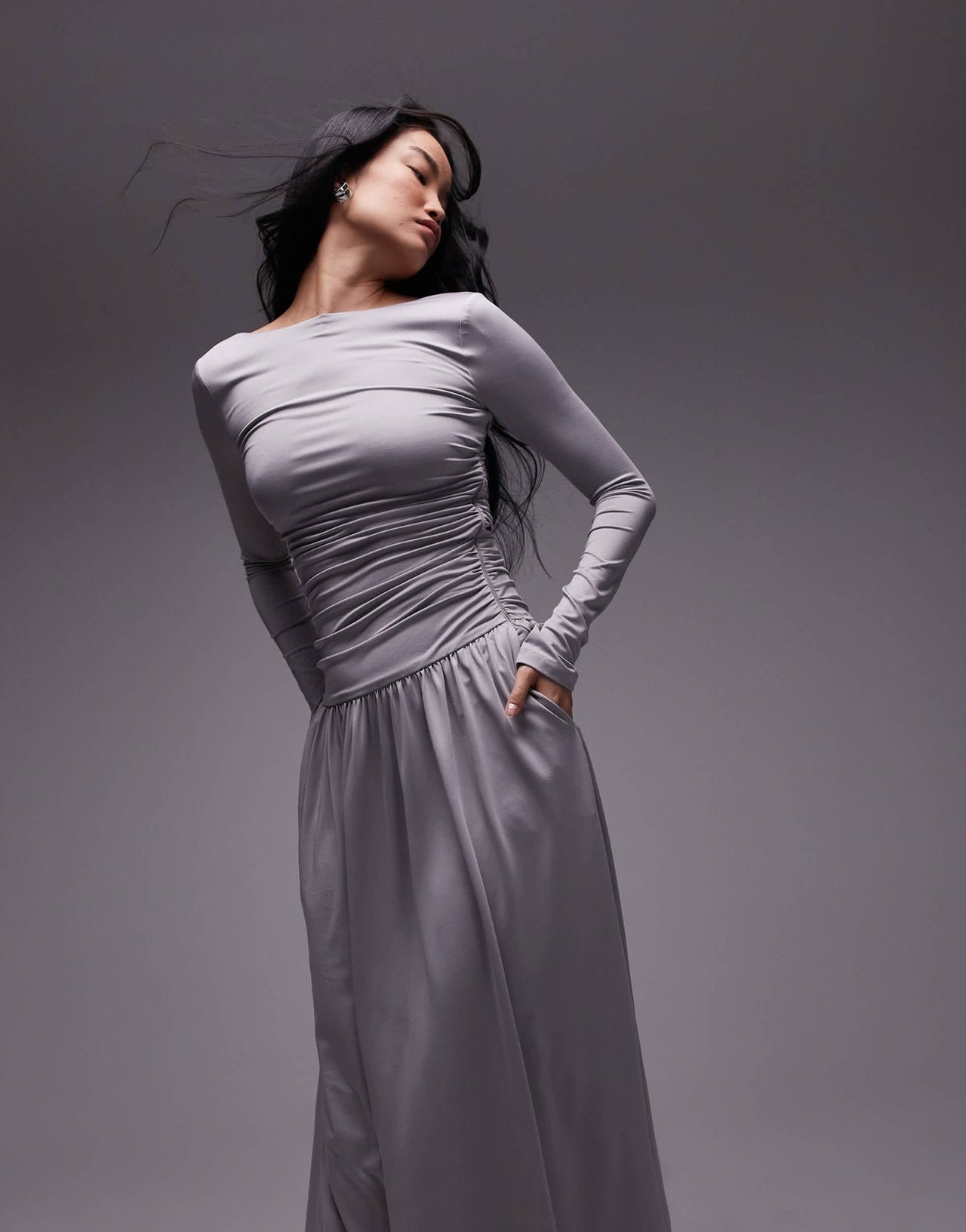 Nia sera slinky long sleeve ruched midaxi dress in french grey - ASOS Sample Sale