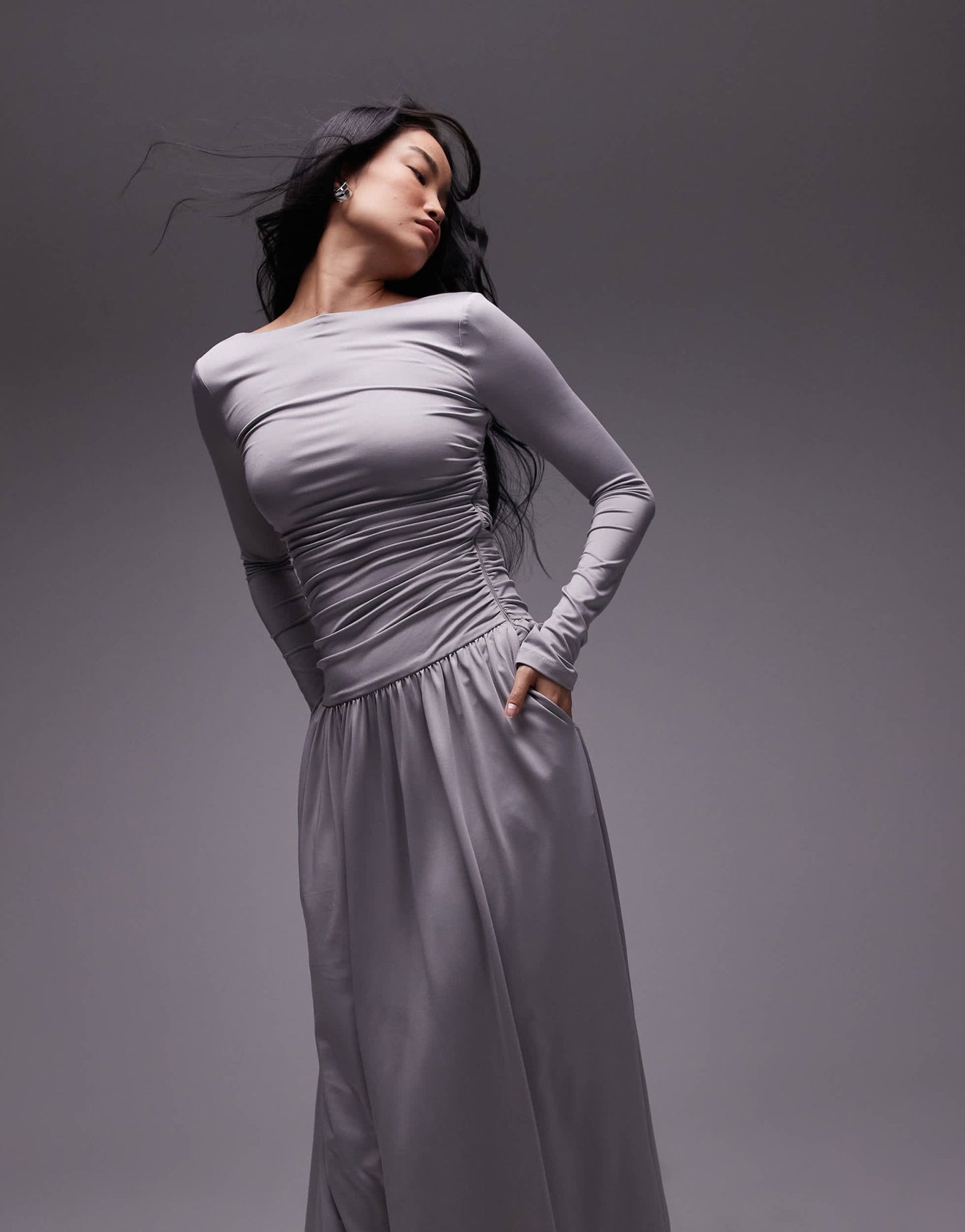 Nia sera slinky long sleeve ruched midaxi dress in french grey - ASOS Sample Sale
