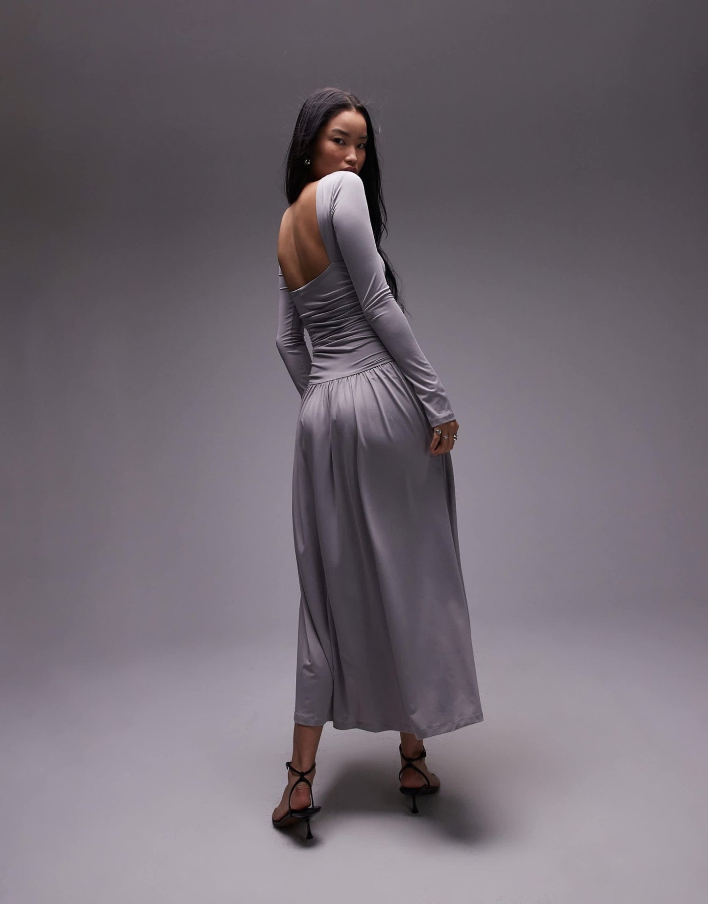 Nia sera slinky long sleeve ruched midaxi dress in french grey - ASOS Sample Sale