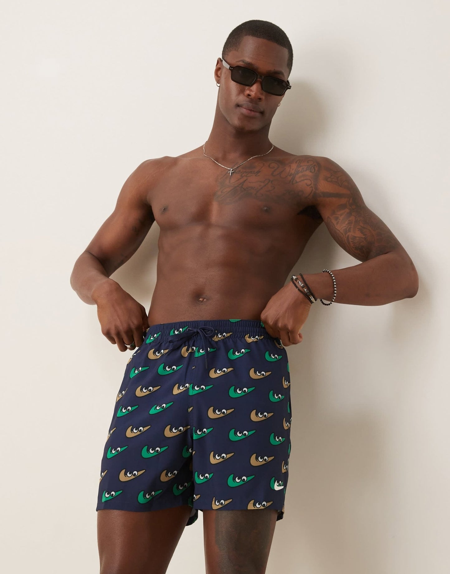 Nike 5 inch Volley multi print swim shorts in navy - ASOS Sample Sale