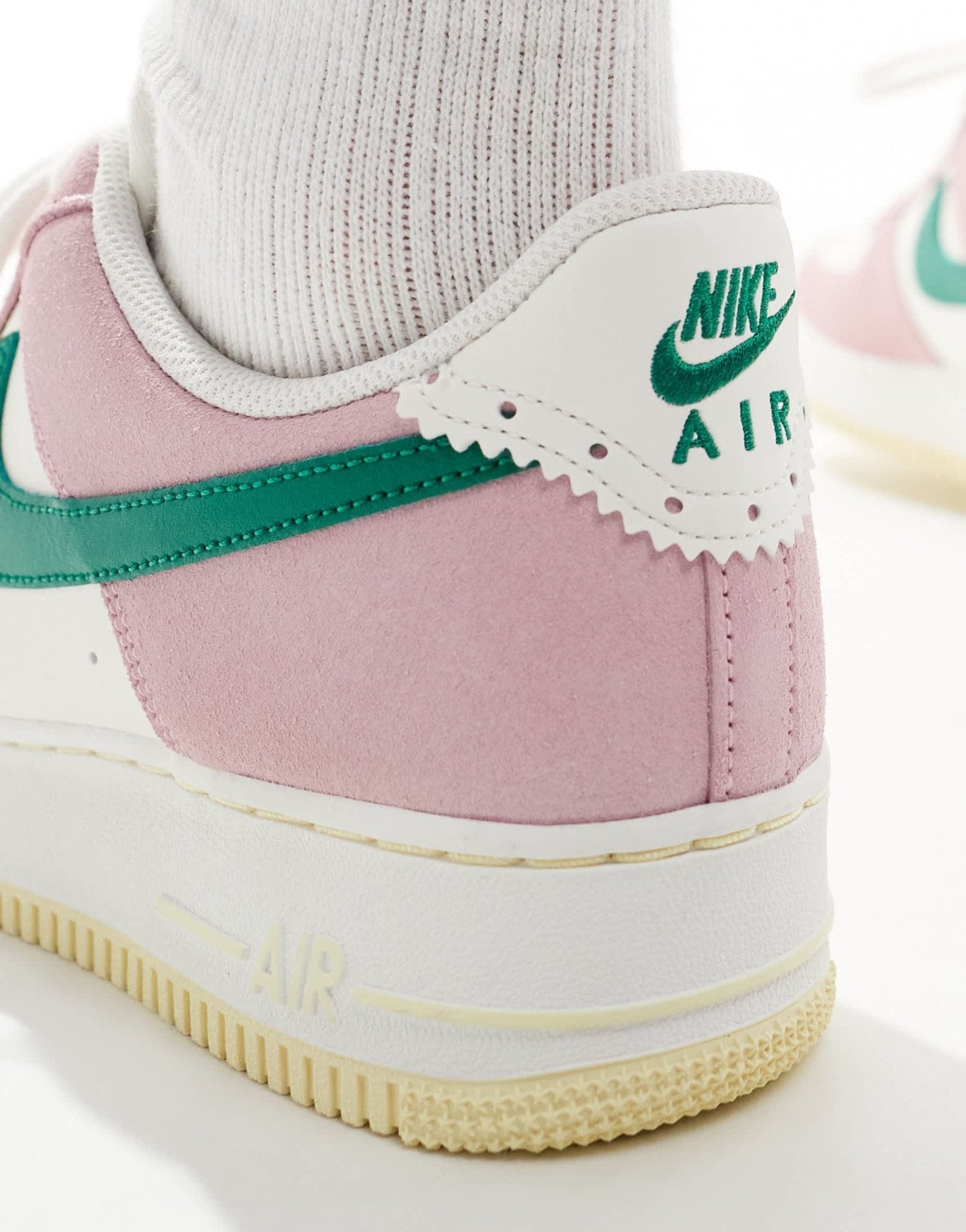 Nike Air Force 1 '07 trainers in pink, white and green - ASOS Sample Sale
