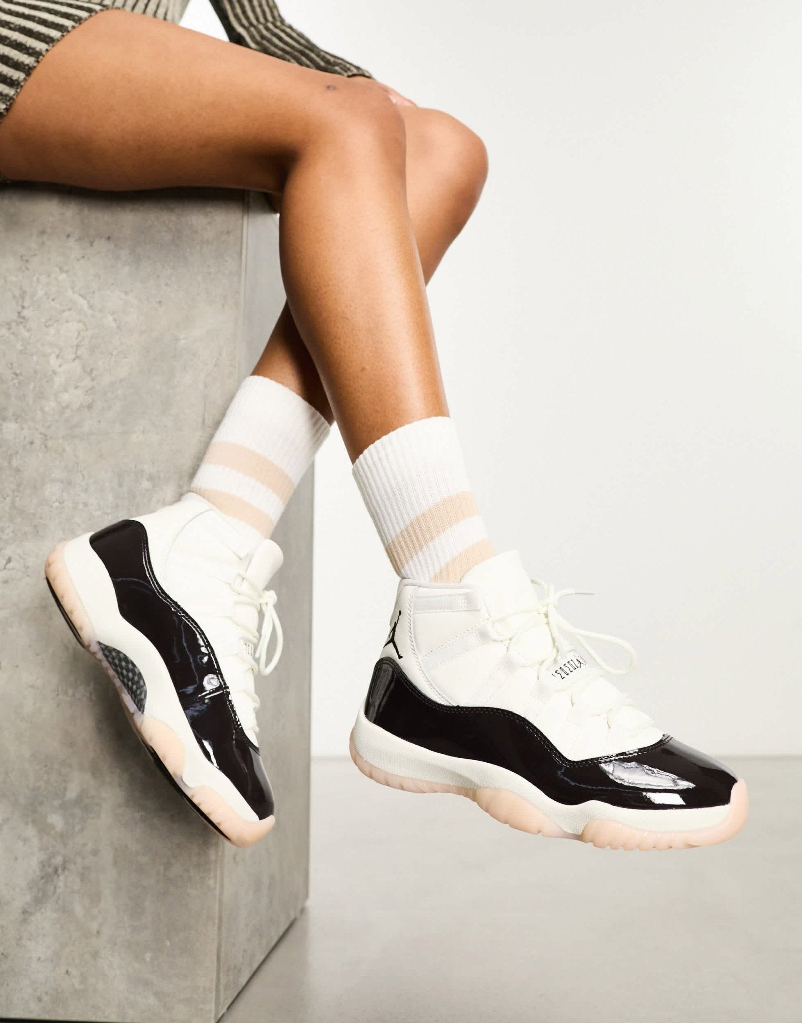 Nike Air Jordan 11 Retro trainers in off white and brown - ASOS Sample Sale