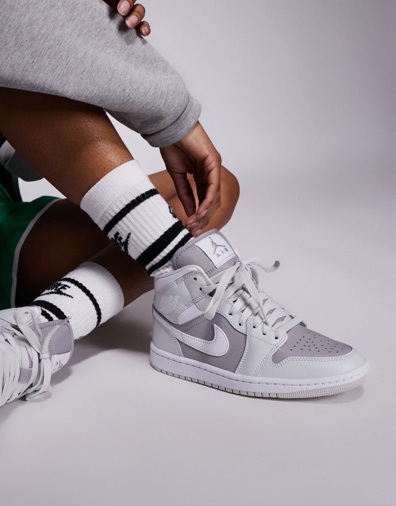 Nike Air Jordan Mid 365 trainers in grey and white - ASOS Sample Sale