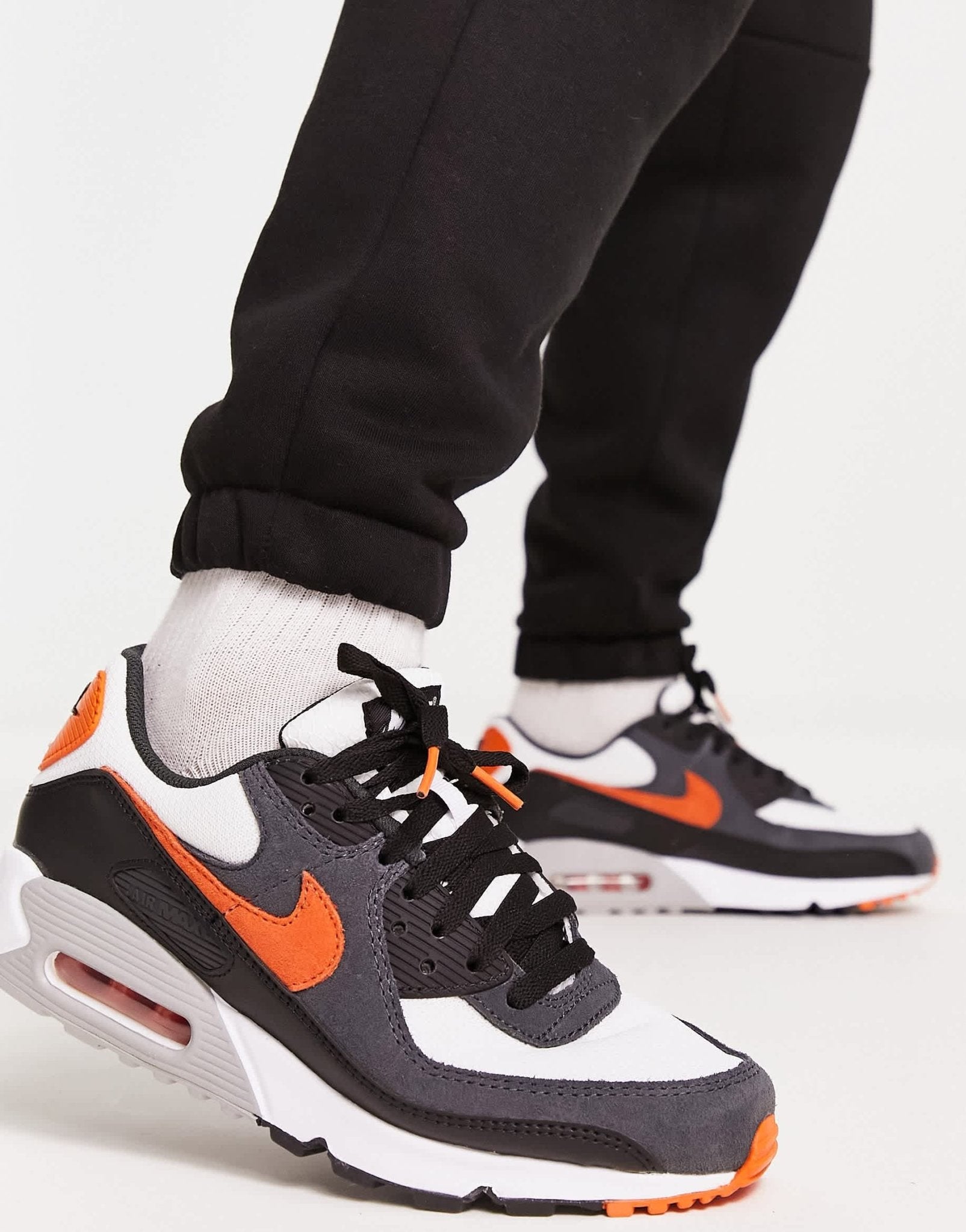 Nike air max 90 trainers in black and orange - ASOS Sample Sale