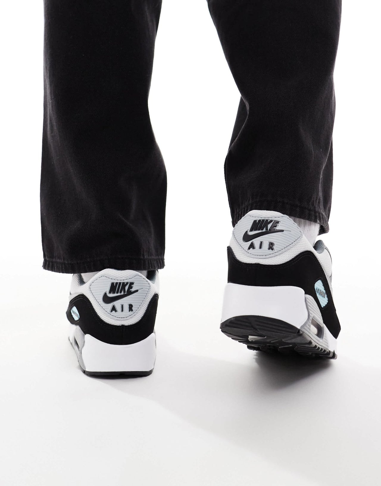 Nike Air Max 90 trainers in blue and coral - ASOS Sample Sale