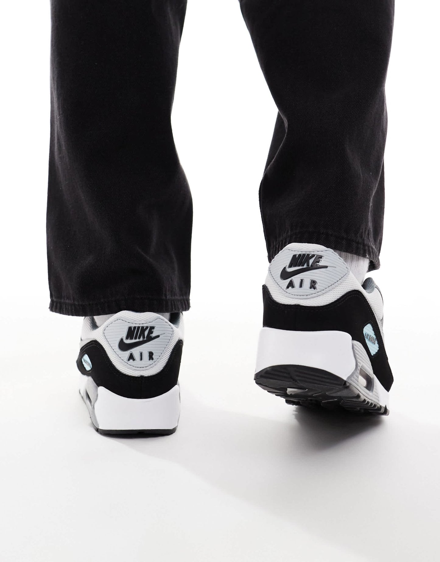 Nike Air Max 90 trainers in blue and coral - ASOS Sample Sale