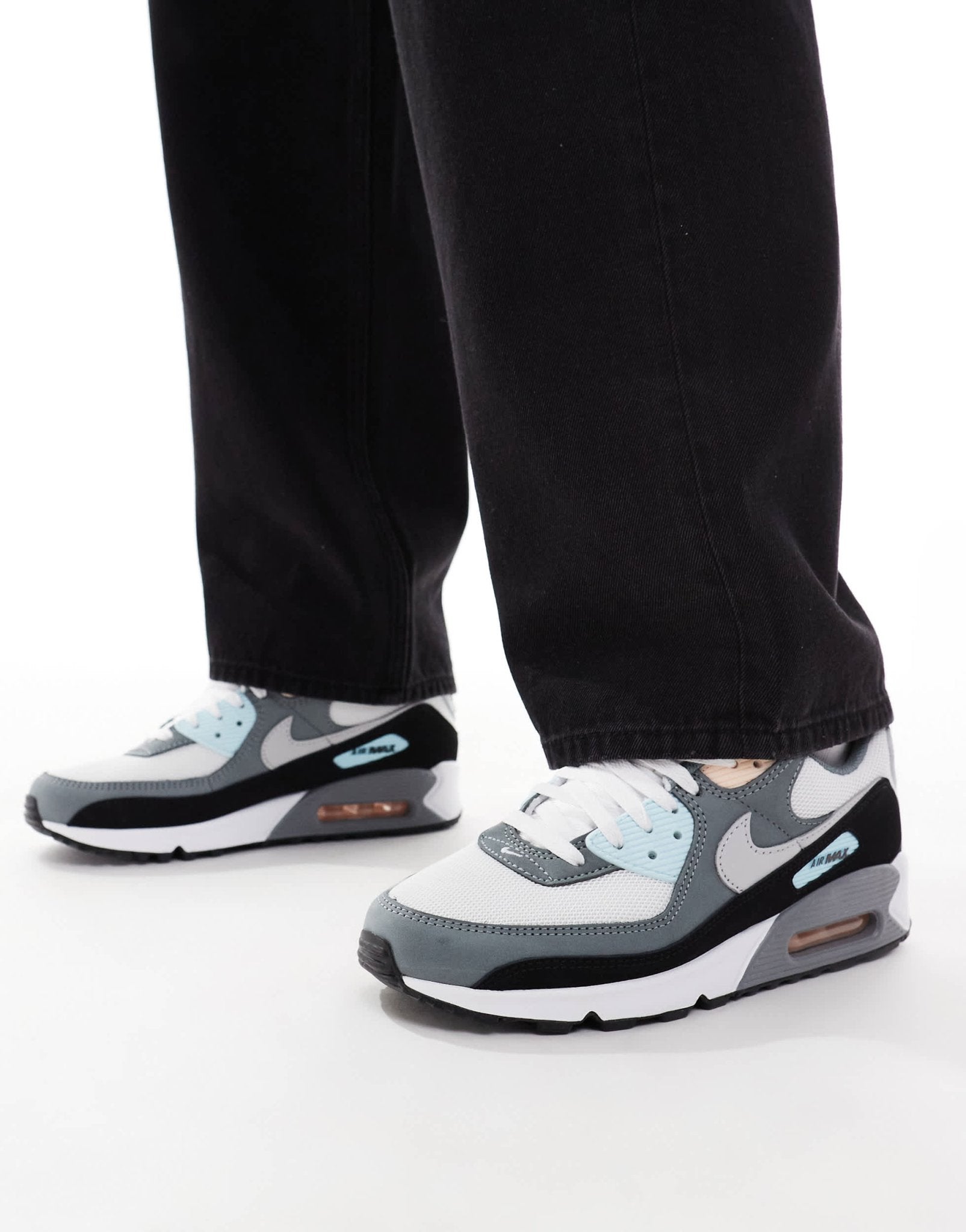 Nike Air Max 90 trainers in blue and coral - ASOS Sample Sale