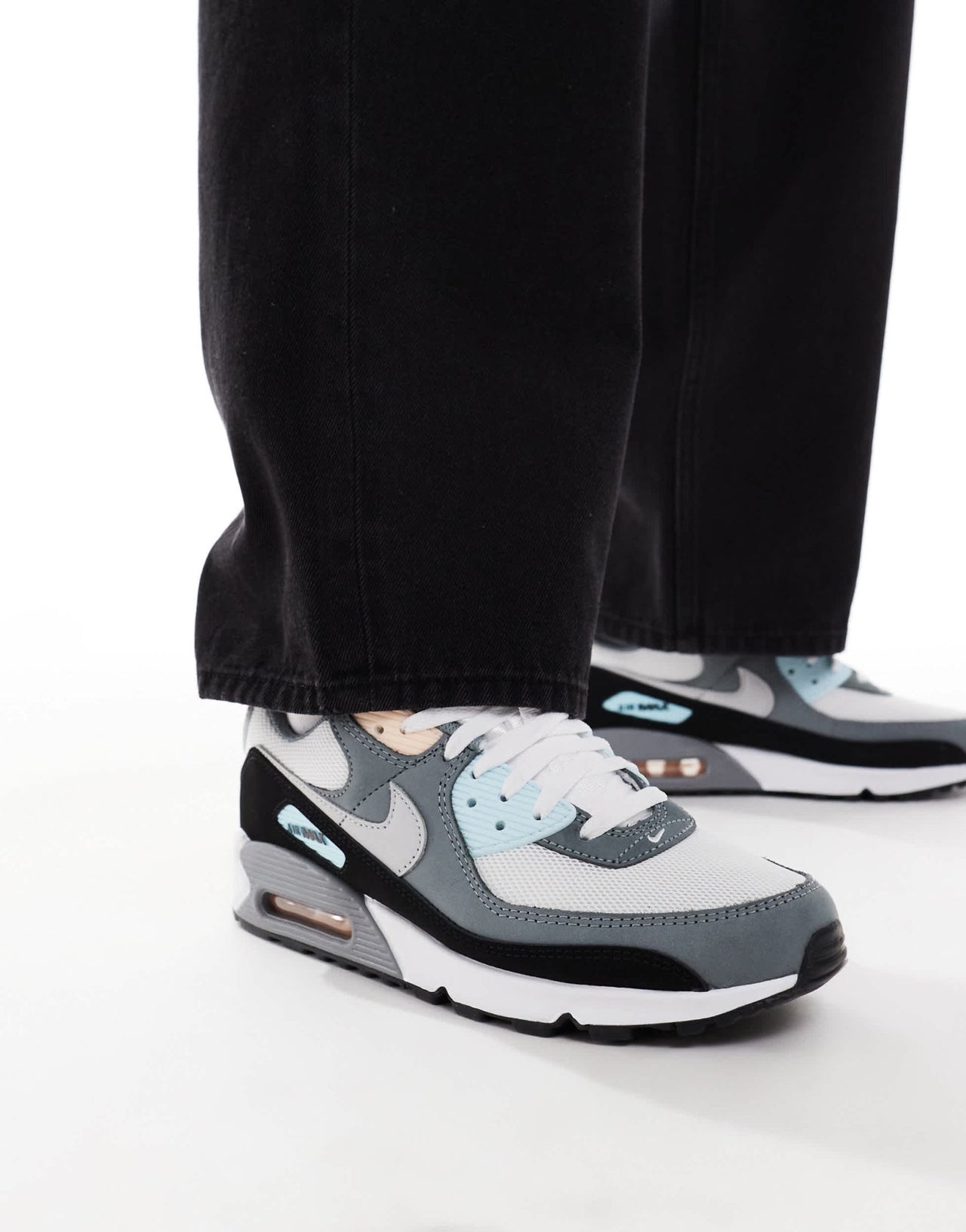 Nike Air Max 90 trainers in blue and coral - ASOS Sample Sale