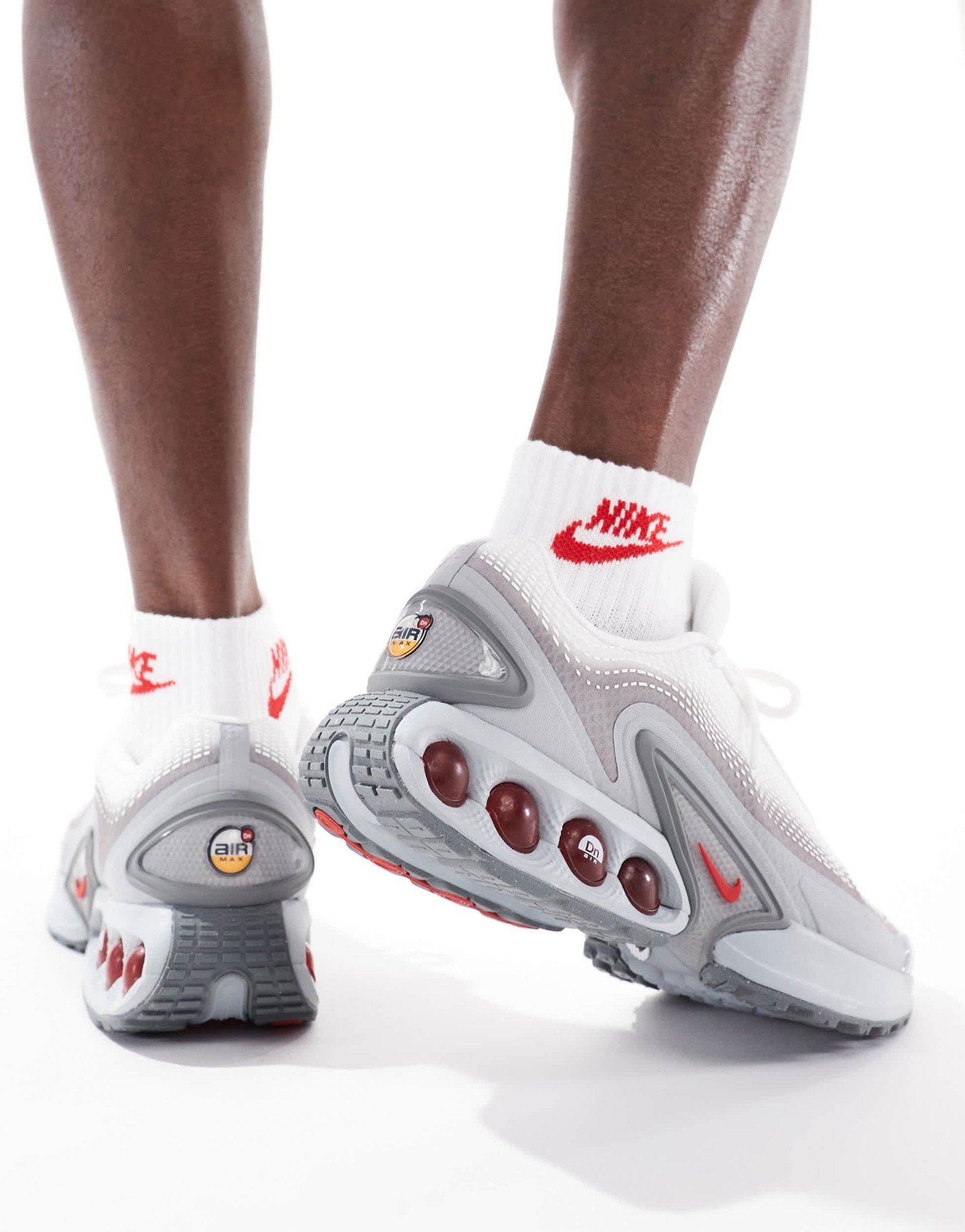 Nike Air Max DN trainers in grey and red - ASOS Sample Sale
