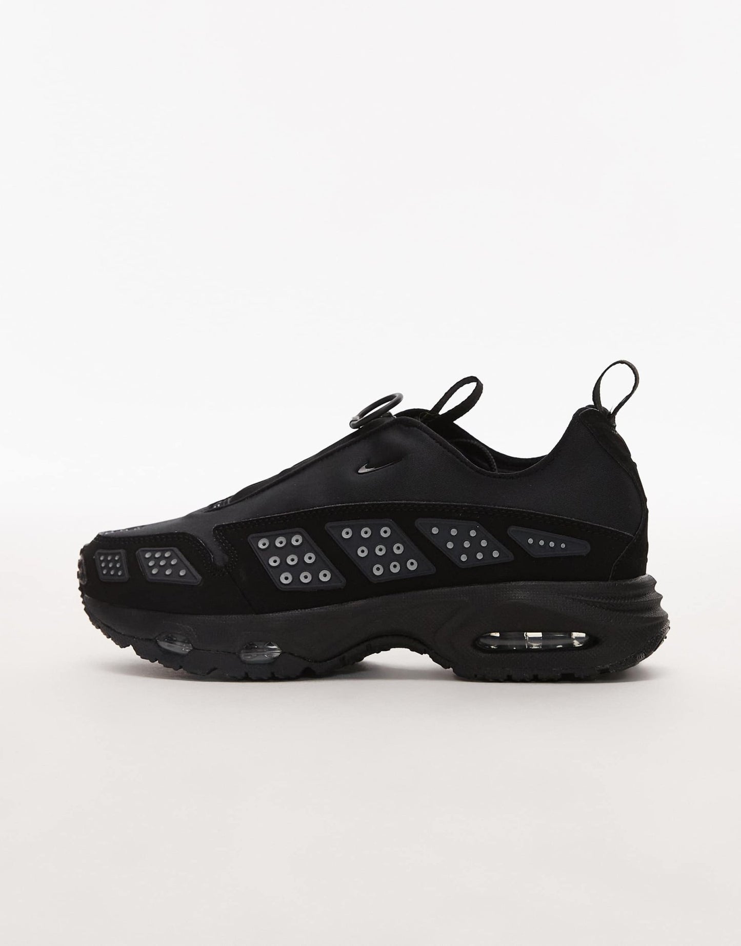 Nike Air Max SNDR unisex trainers in black and silver - ASOS Sample Sale