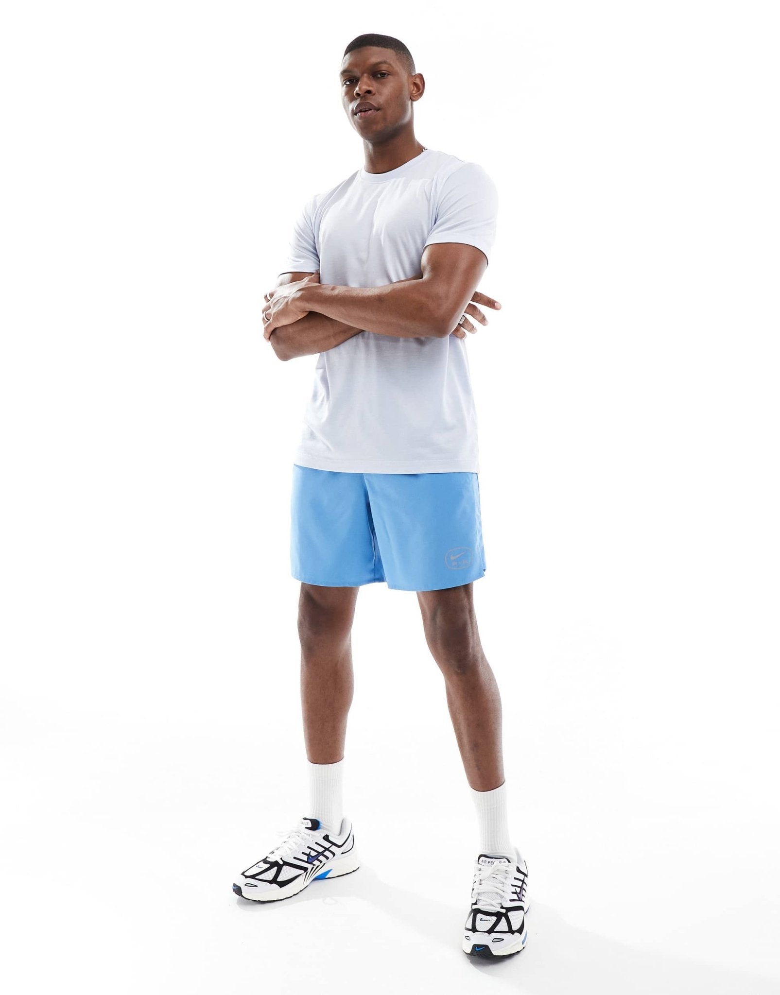 Nike Air Run shorts in blue - ASOS Sample Sale